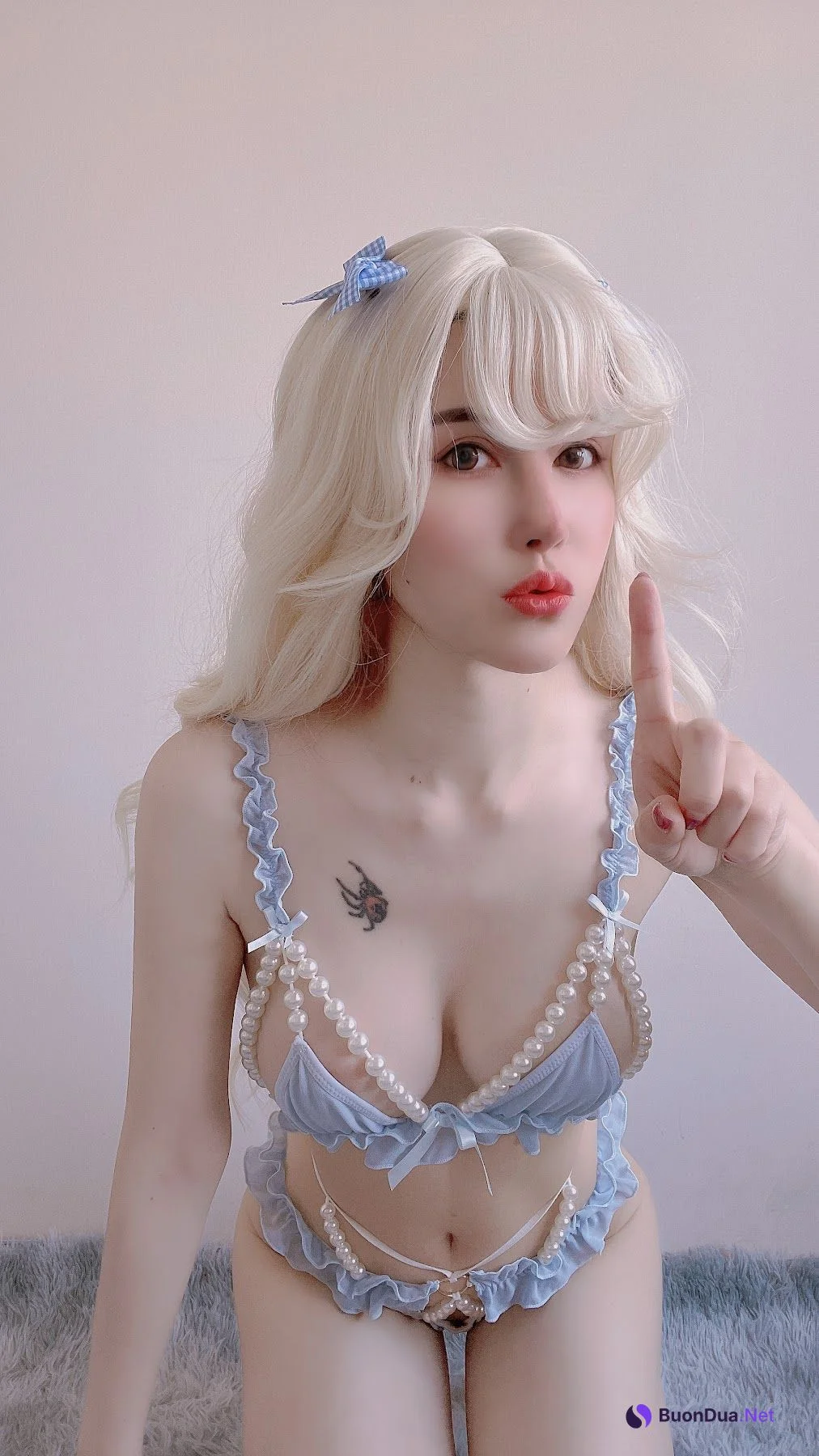 Coser@鹿八岁 – 金发可爱女孩 - 照片 2