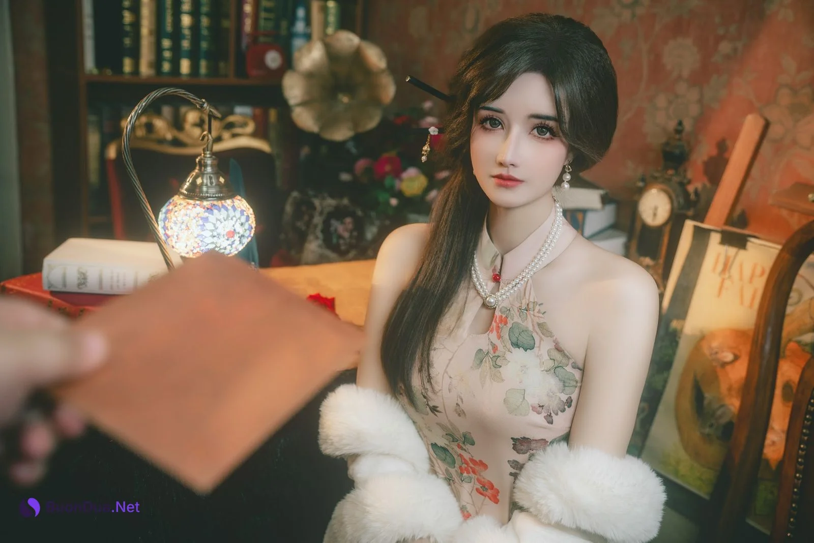 Coser@鹿八岁 – 特工的堕落·前篇 - 照片 2