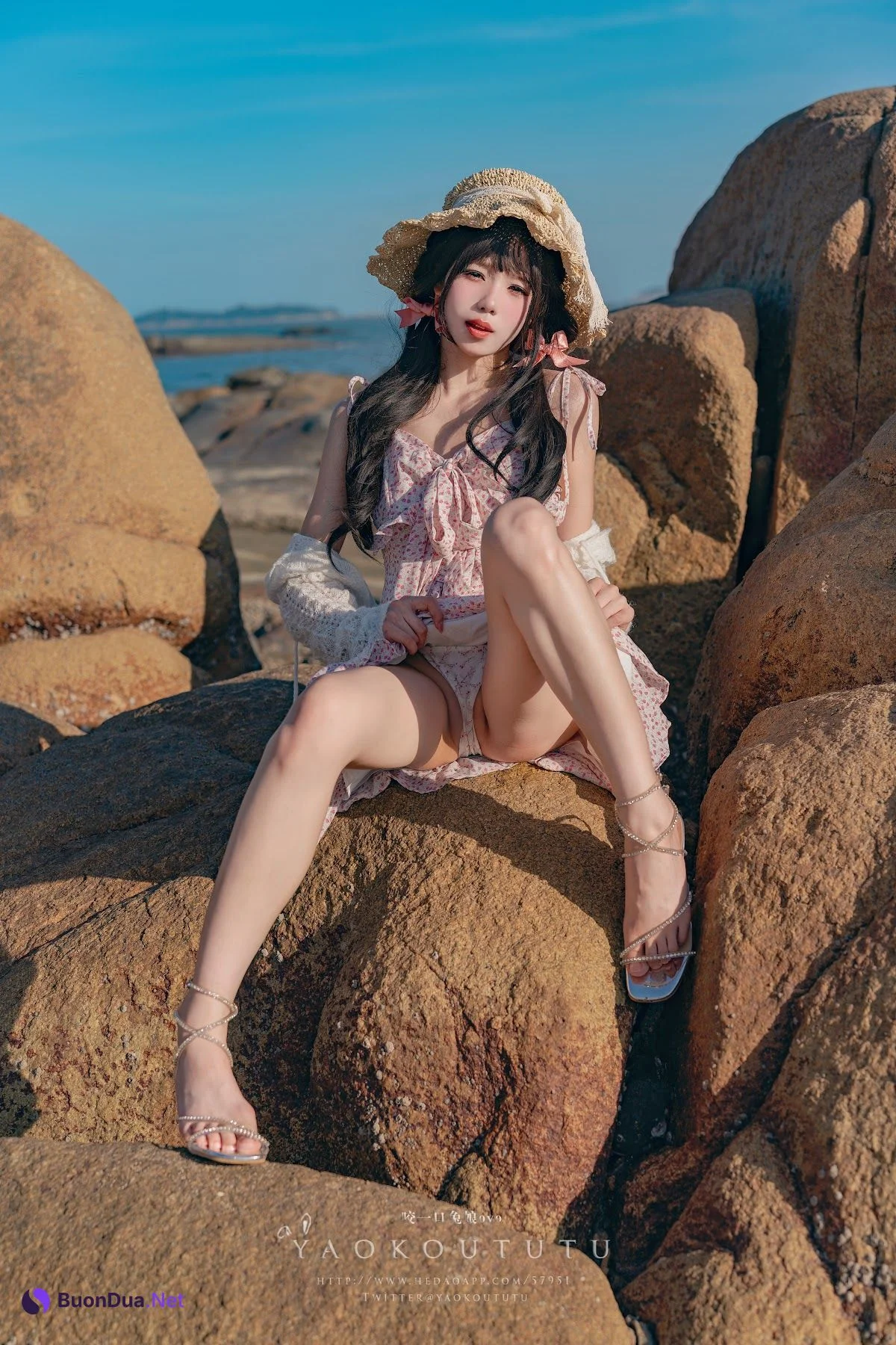 Coser@黏黏团子兔 – 邻家小妹&日不落 - 写真 10
