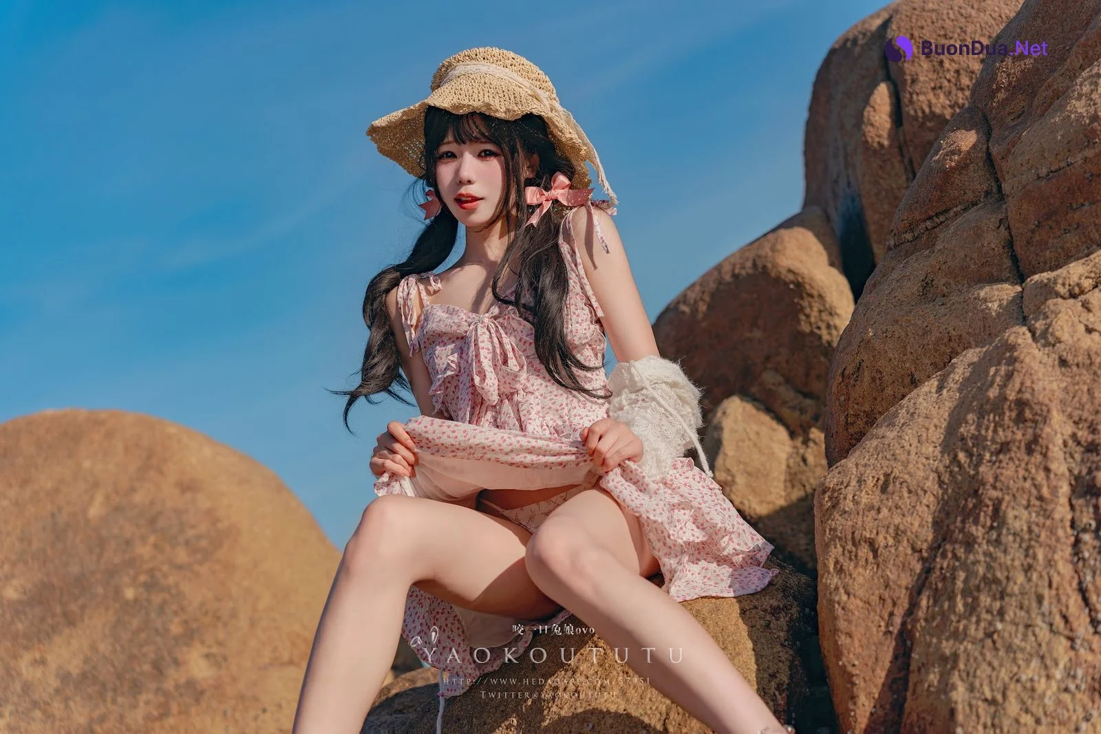 Coser@黏黏团子兔 – 邻家小妹&日不落 - 写真 11