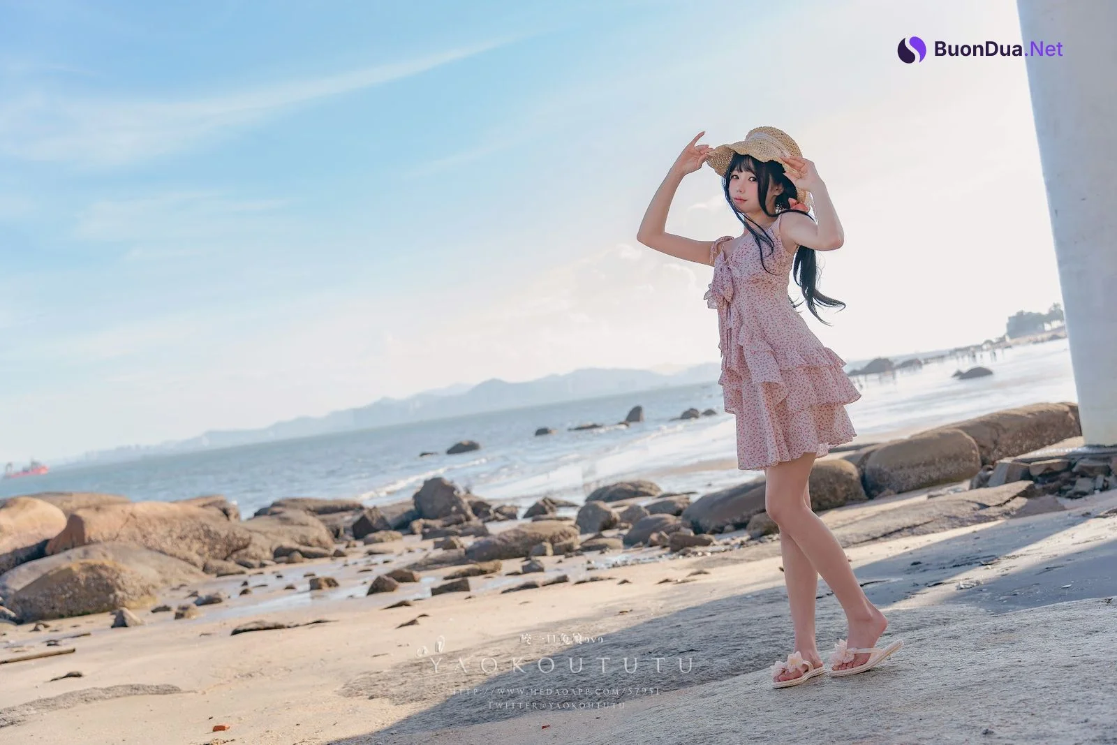Coser@黏黏团子兔 – 邻家小妹&日不落 - 写真 14