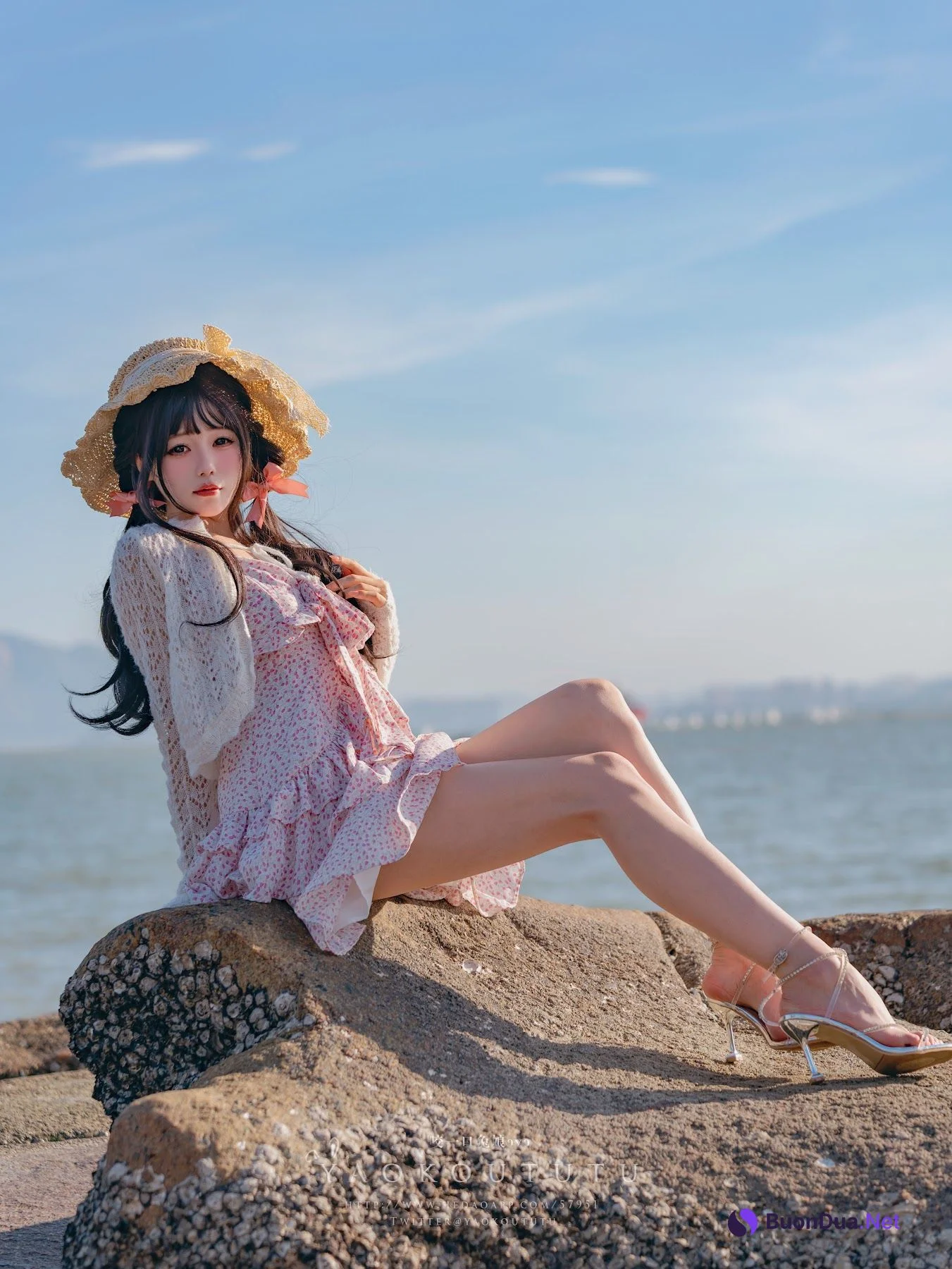 Coser@黏黏团子兔 – 邻家小妹&日不落 - 写真 45