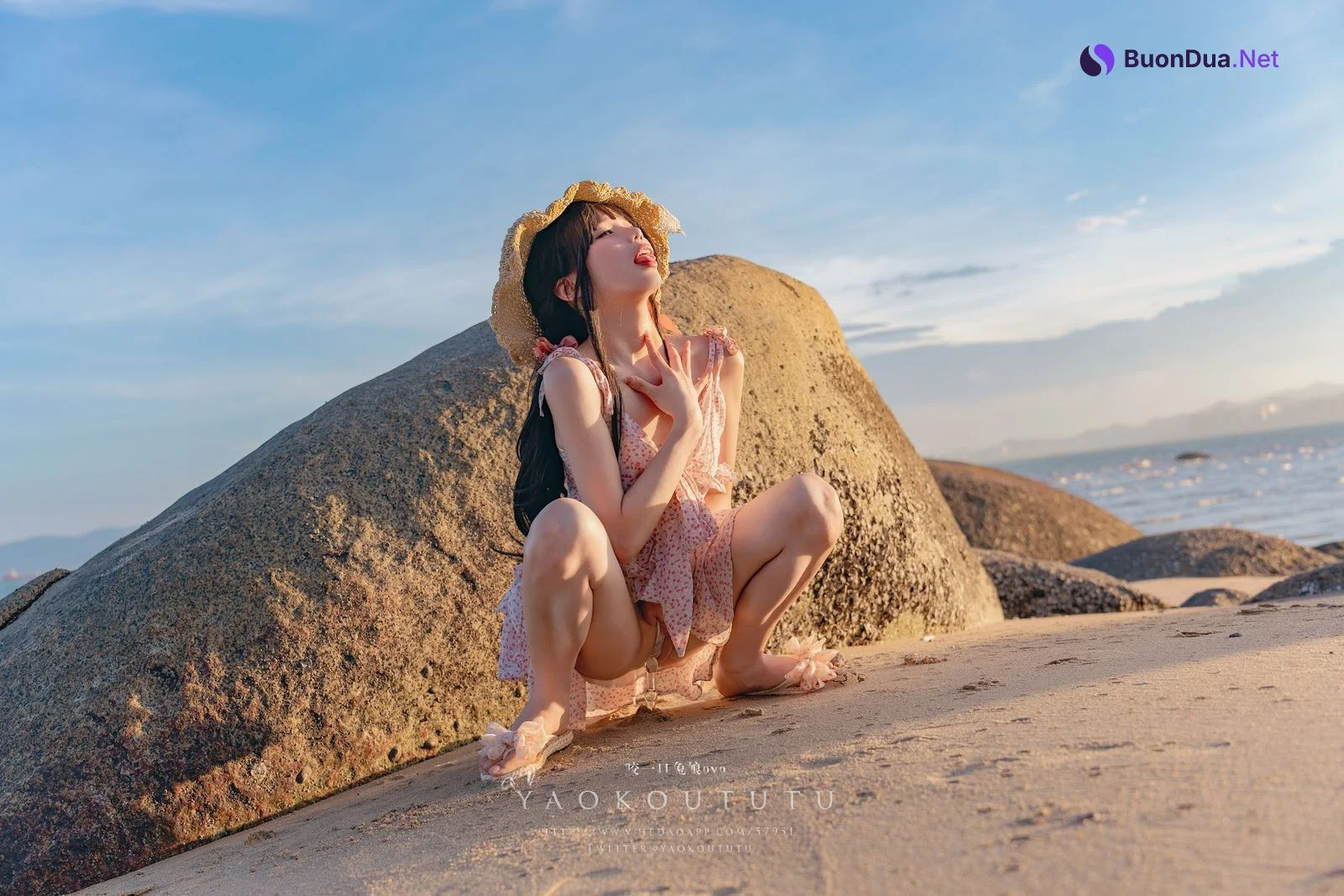 Coser@黏黏团子兔 – 邻家小妹&日不落 - 写真 49