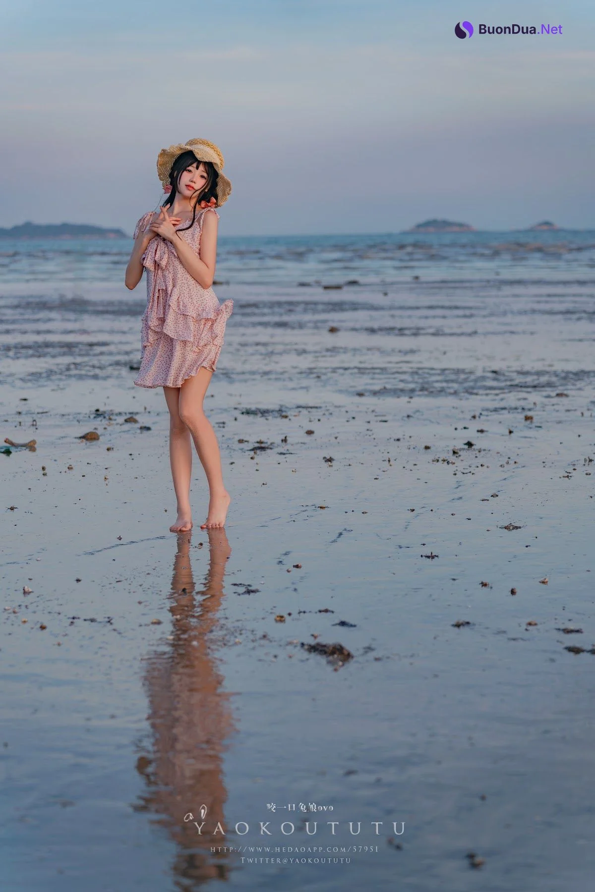 Coser@黏黏团子兔 – 邻家小妹&日不落 - 写真 57