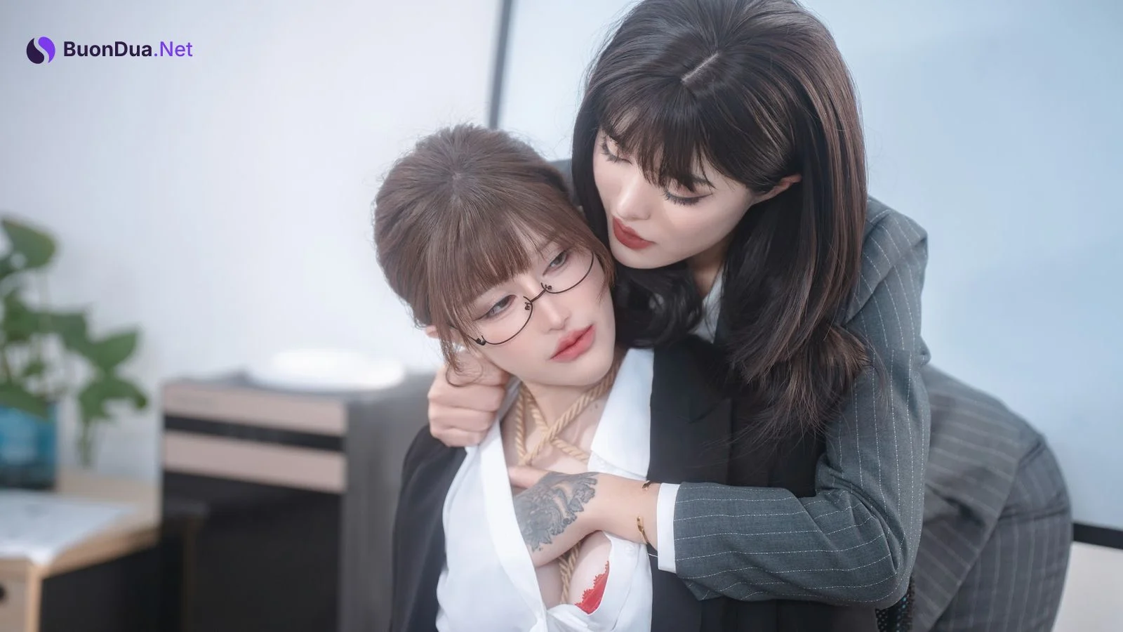 Coser@鹿八岁 – 女上司和女下属 - 写真 12