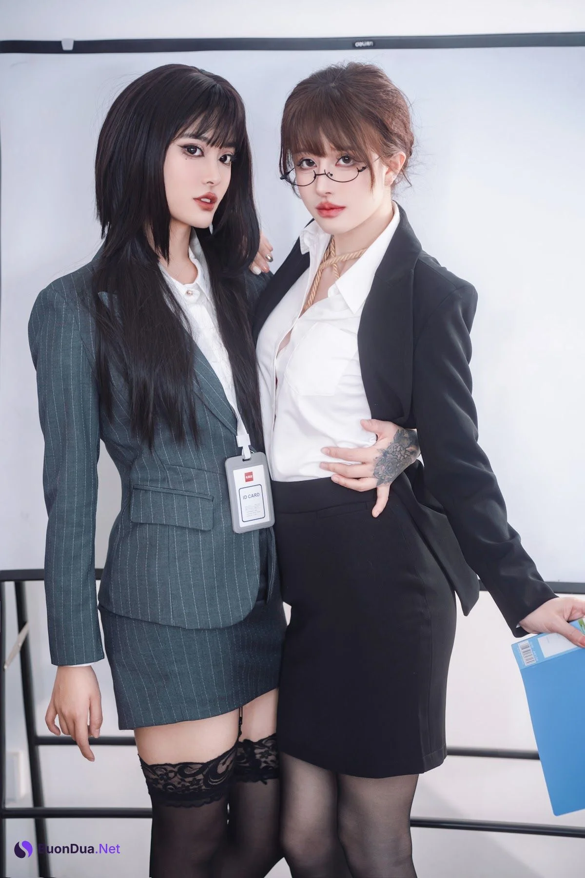 Coser@鹿八岁 – 女上司和女下属 - 写真 22