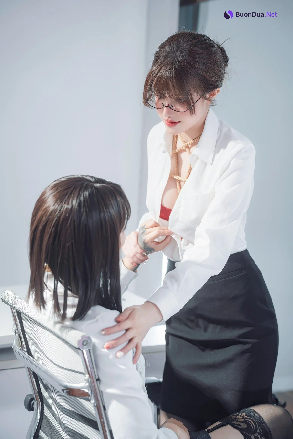 Coser@鹿八岁 – 女上司和女下属 - 写真 40