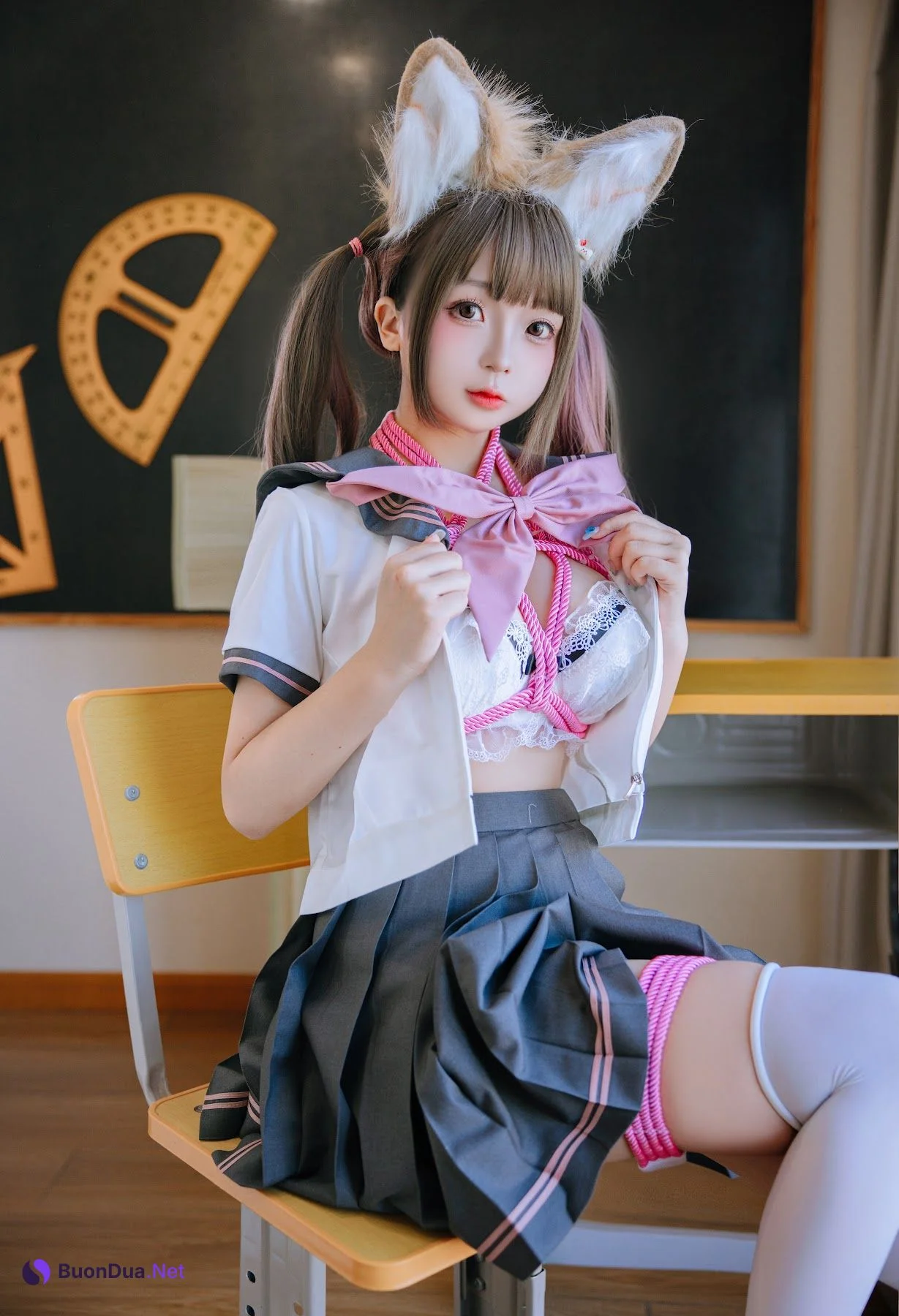 Coser@日奈娇 – 课桌捆绑 - 写真 24