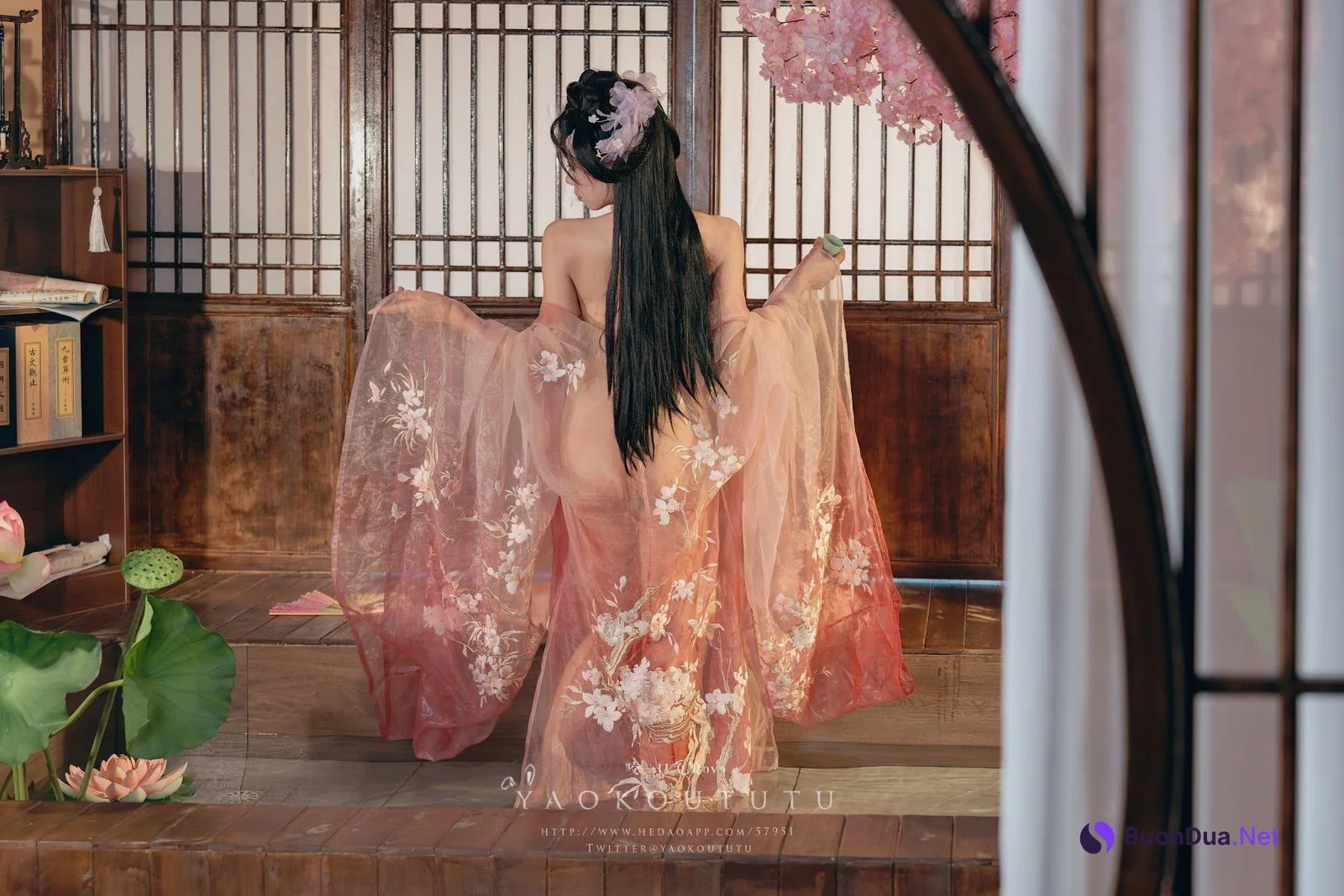 Coser@黏黏团子兔 – 八月订阅『醉倒荷塘边』& 游园惊梦 - 写真 18