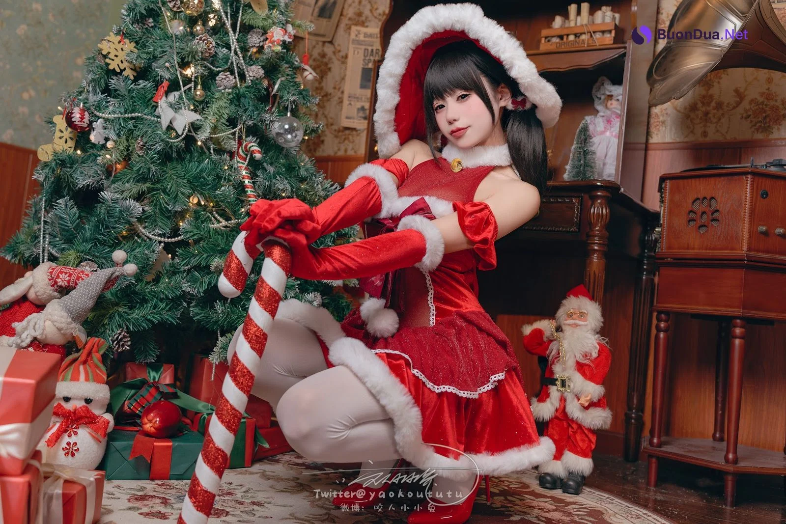 Coser@黏黏团子兔 – 魔女圣诞夜 - Photo 17