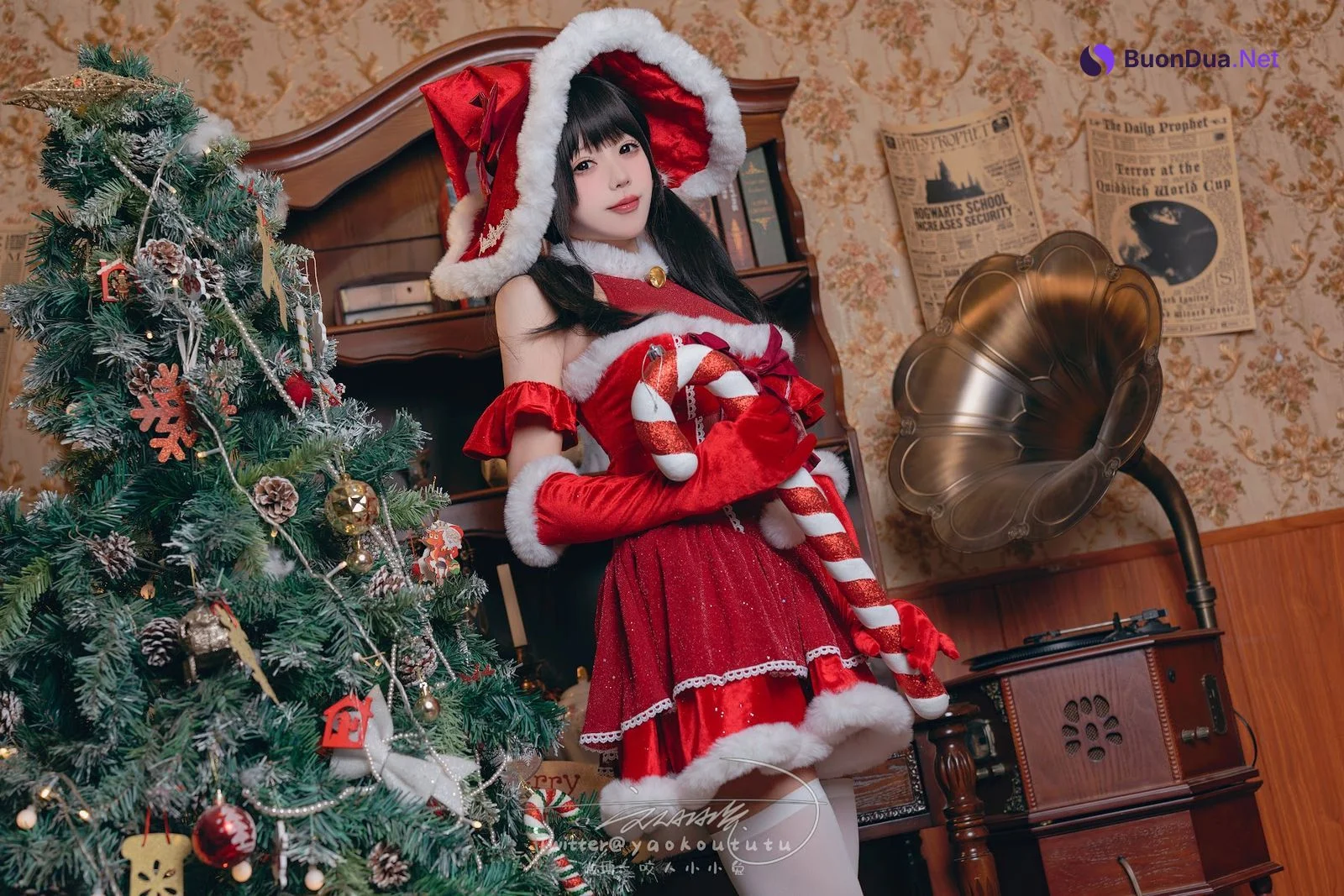 Coser@黏黏团子兔 – 魔女圣诞夜 - Photo 4