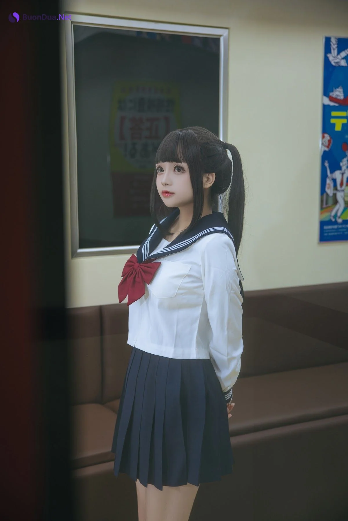 Coser@日奈娇 – 列车JK - Photo 9