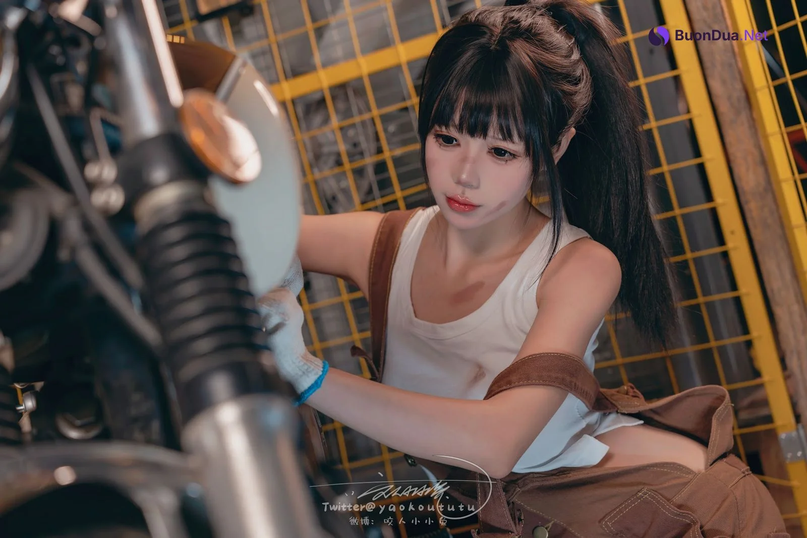 Coser@黏黏团子兔 – 机车修理工 Shake it - 사진 4