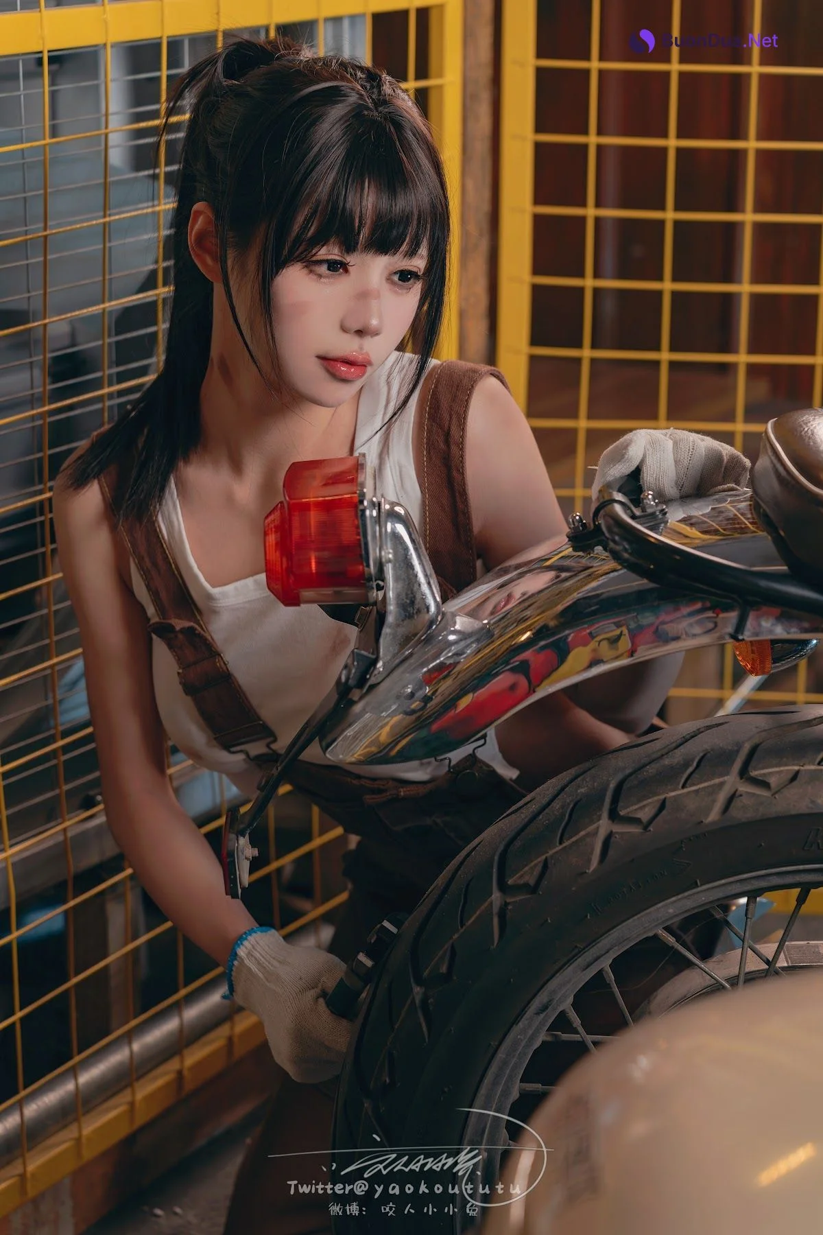 Coser@黏黏团子兔 – 机车修理工 Shake it - 사진 8