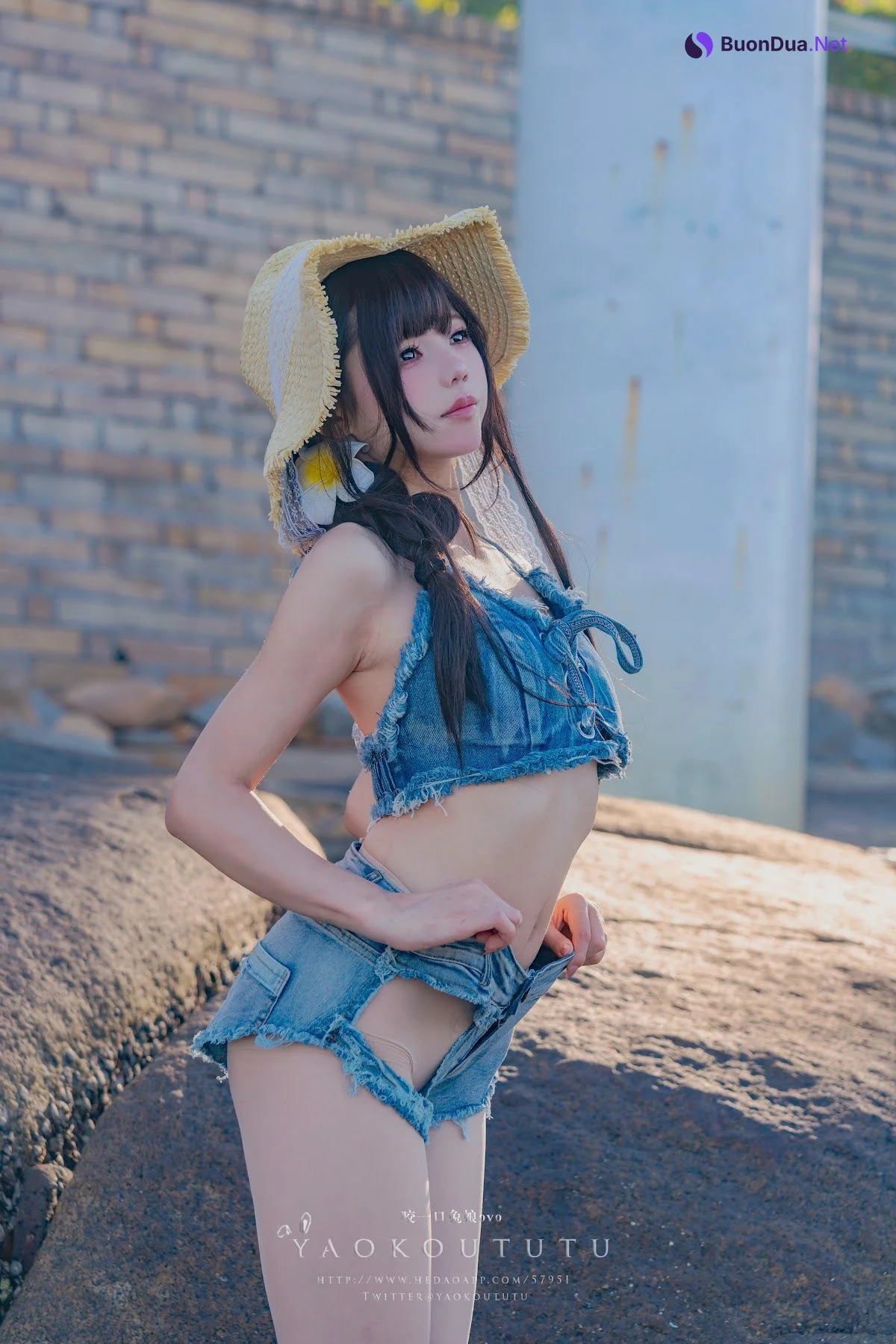 Coser@黏黏团子兔 – 海の夏日 Shotgun - 照片 18