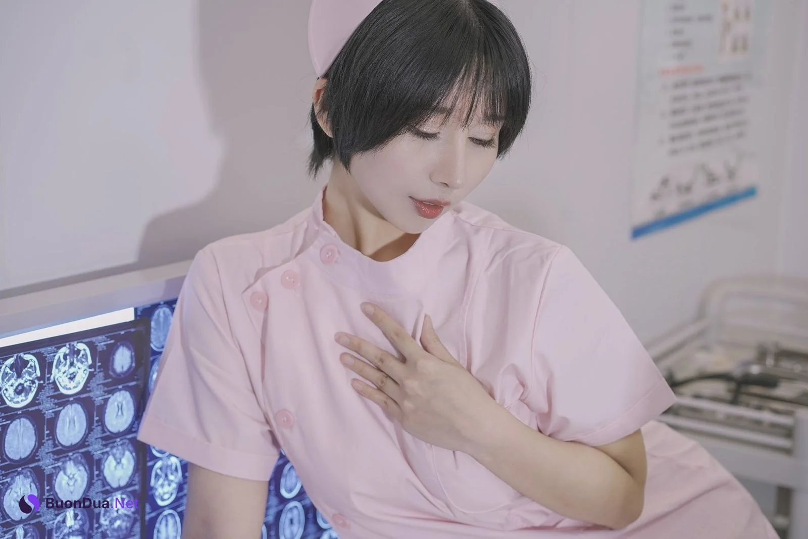 Coser@云溪溪 (Yunx1x1) Vol.030 奶桃 N47医护 - Photo 10