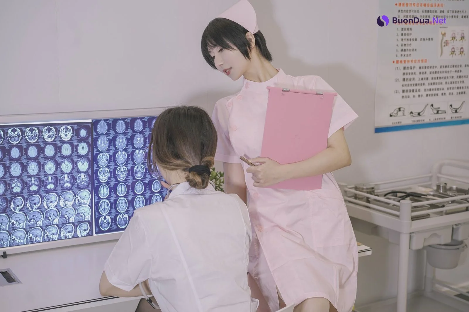 Coser@云溪溪 (Yunx1x1) Vol.030 奶桃 N47医护 - Photo 8