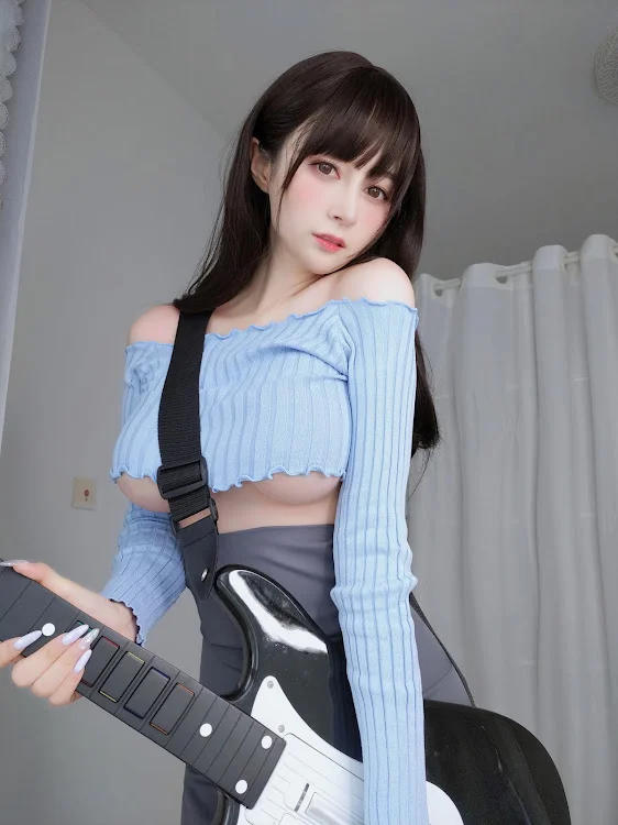 Coser@白银81 吉他妹妹