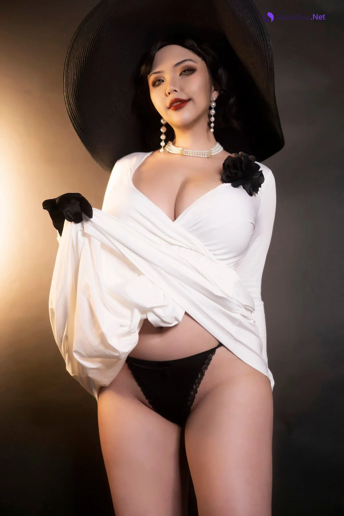Coser@Hana Bunny – Lady Dimitrescu (Resident Evil) - Photo 10