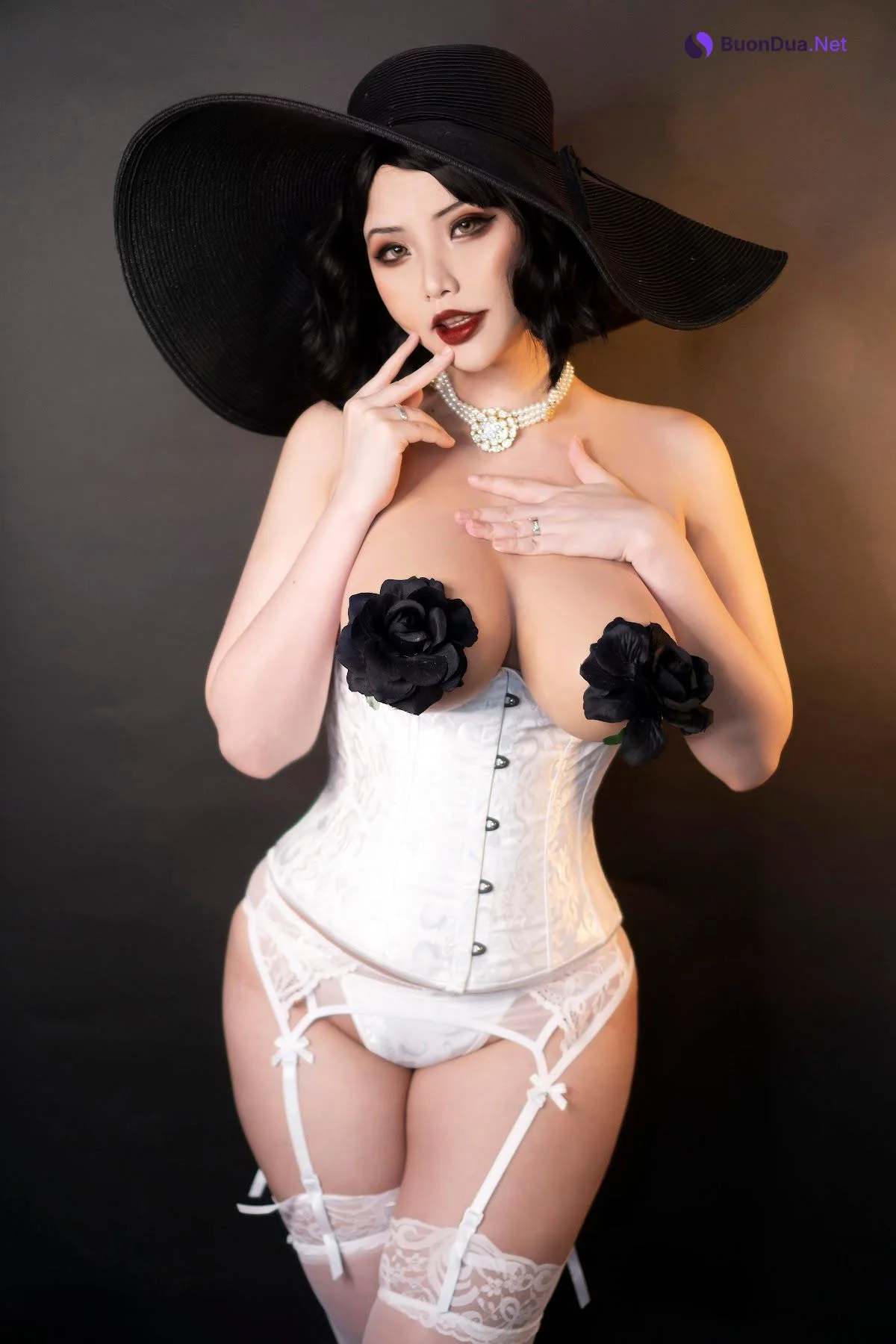 Coser@Hana Bunny – Lady Dimitrescu (Resident Evil) - Photo 16