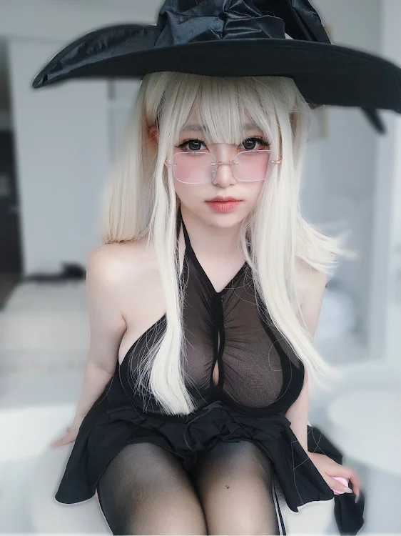 Coser@女主K – 女巫