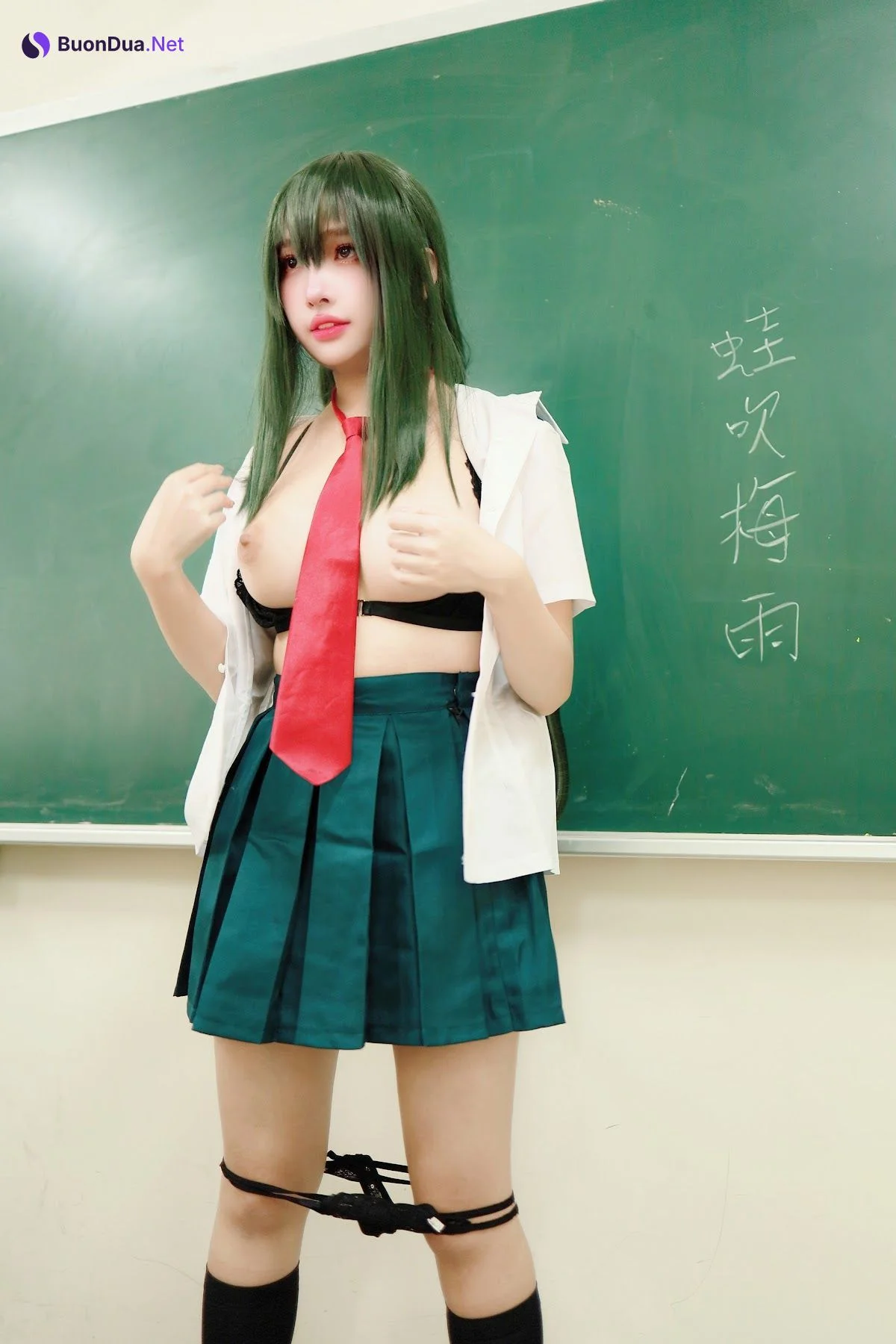 Coser@慕慕Momo – 蛙吹梅雨 學生服 Asui Tsuyu - Photo 20