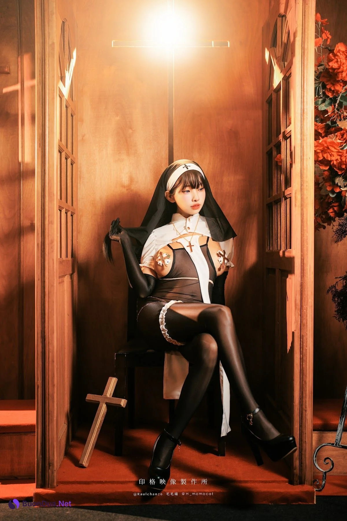 Coser@慕慕Momo – 肉體淨化世間罪惡 - 写真 10