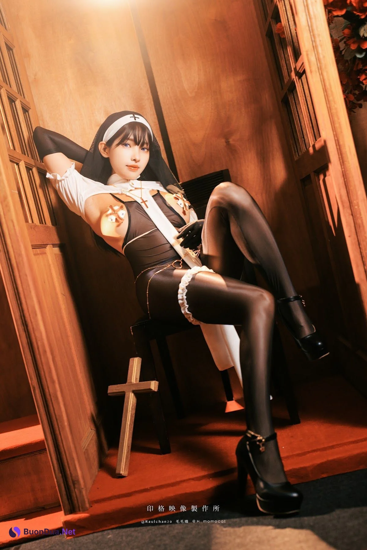 Coser@慕慕Momo – 肉體淨化世間罪惡 - 写真 11