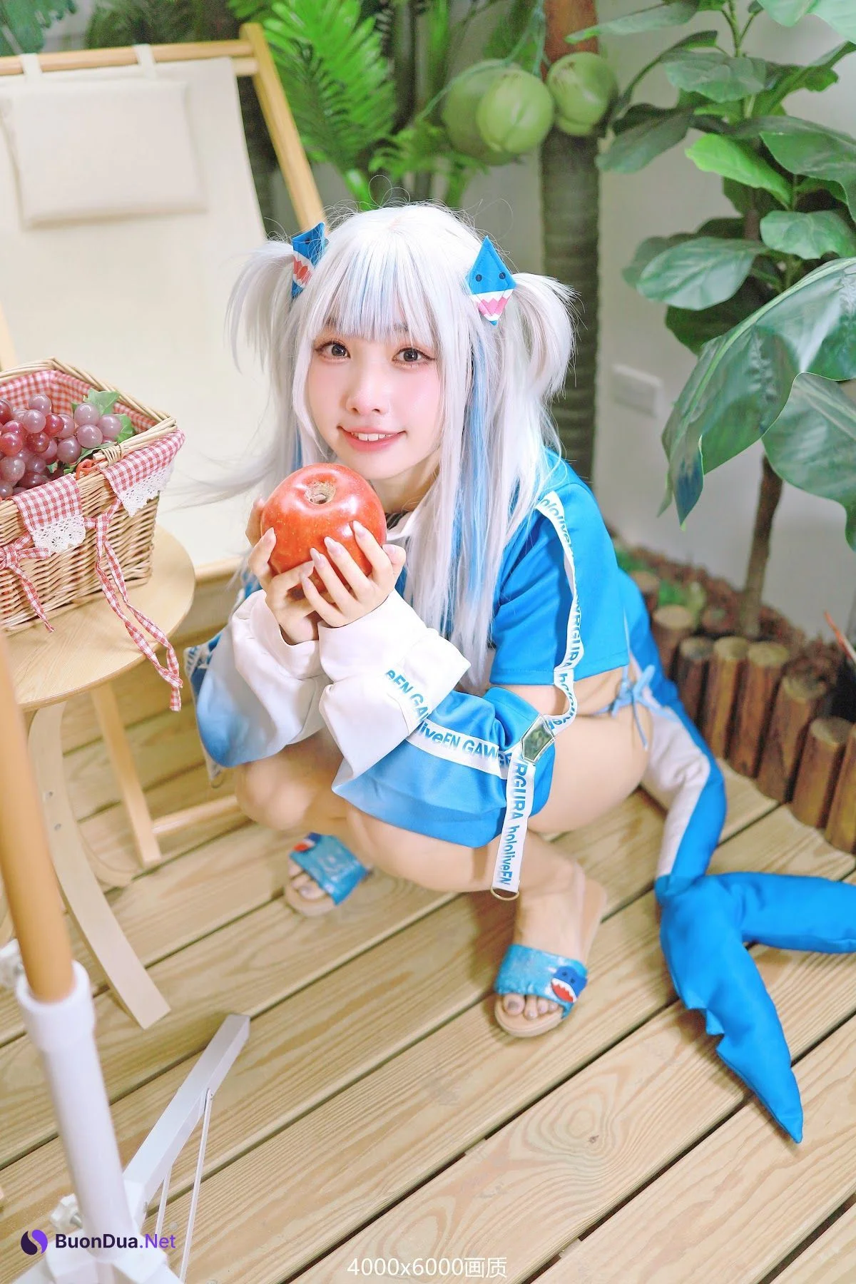 Coser@慕慕Momo – 鲨鱼制服 Gura - รูปภาพ 2