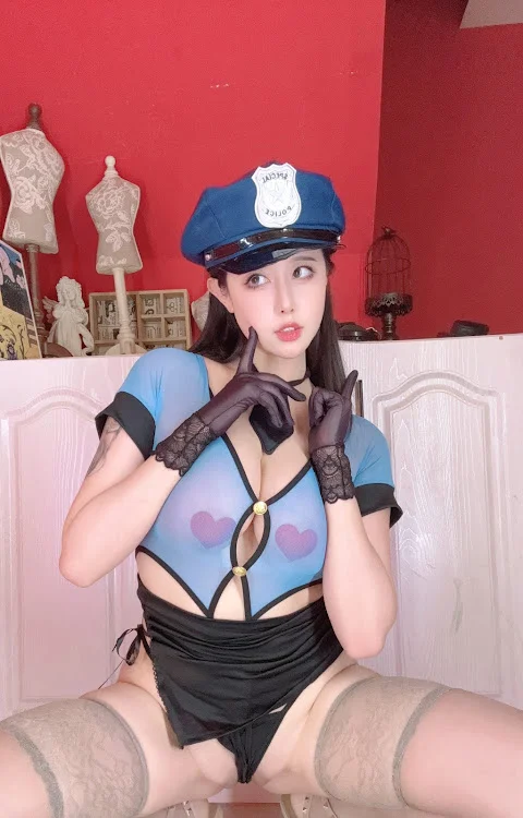 Coser@奈汐酱nice – 实习女警