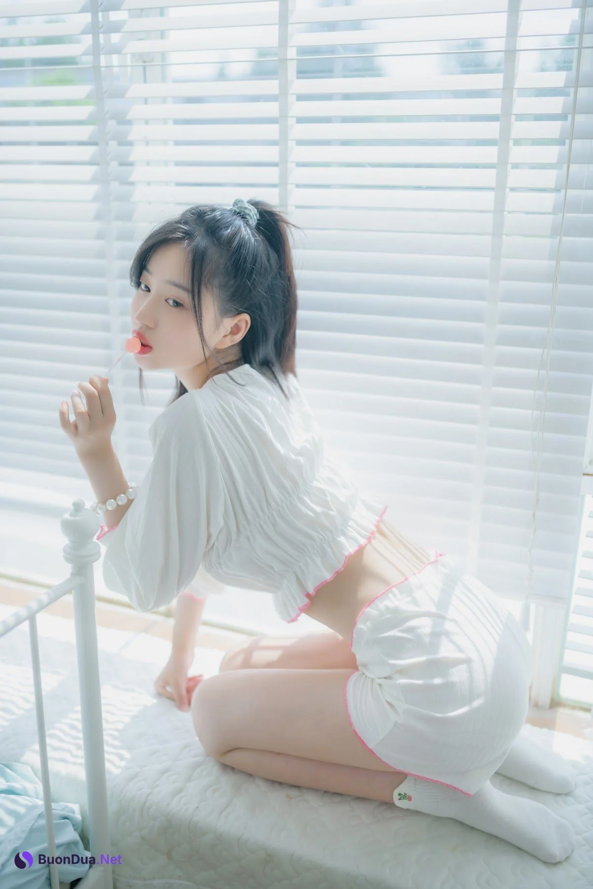 Coser@年年Nnian – 爱吃棒棒糖的少女 - 사진 12