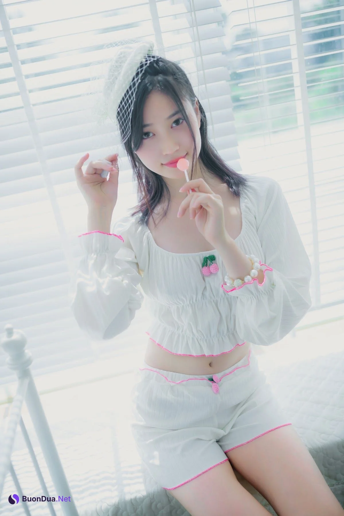 Coser@年年Nnian – 爱吃棒棒糖的少女 - 사진 9