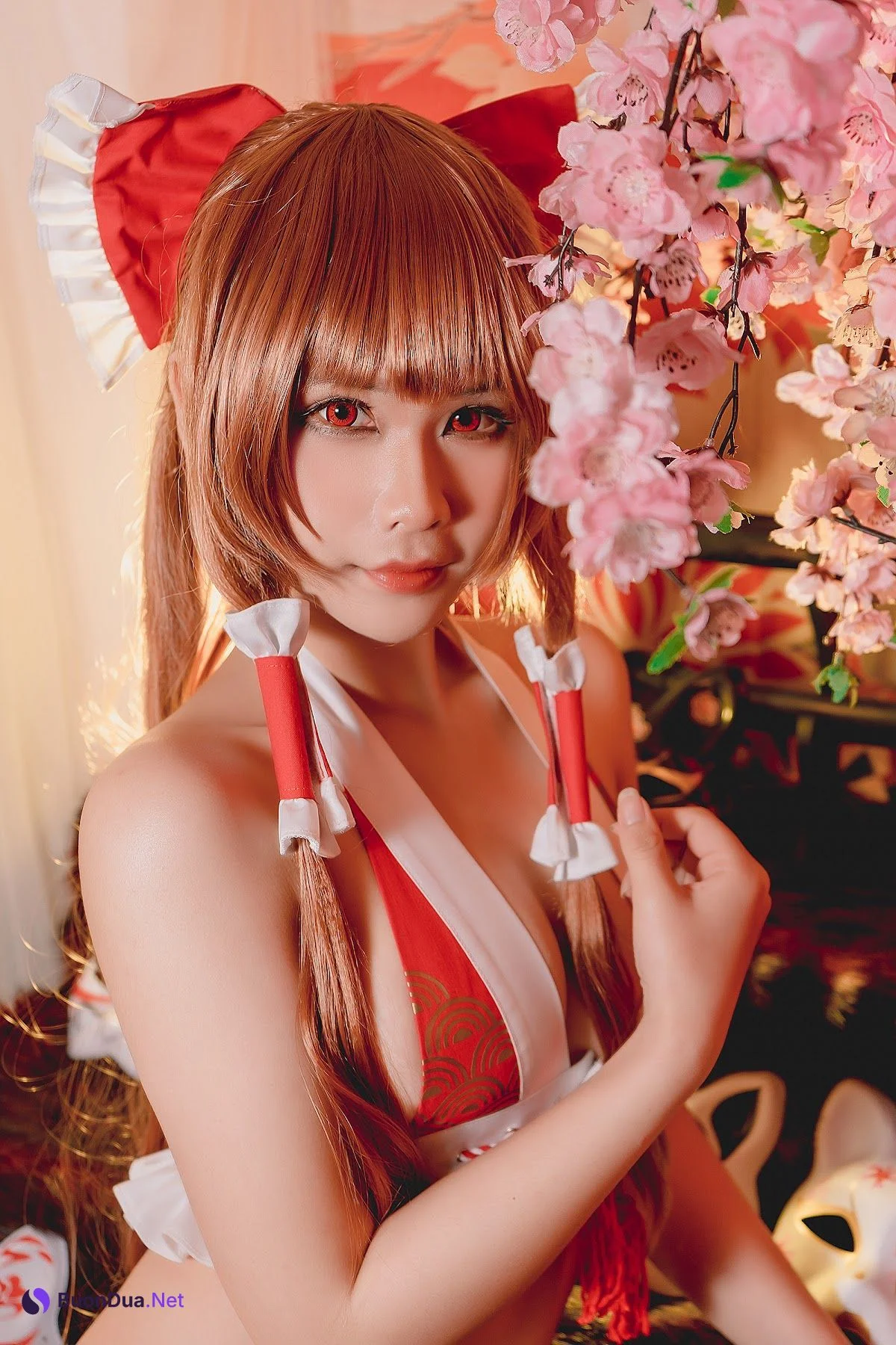 Coser@Pyon – Reimu - Photo 15