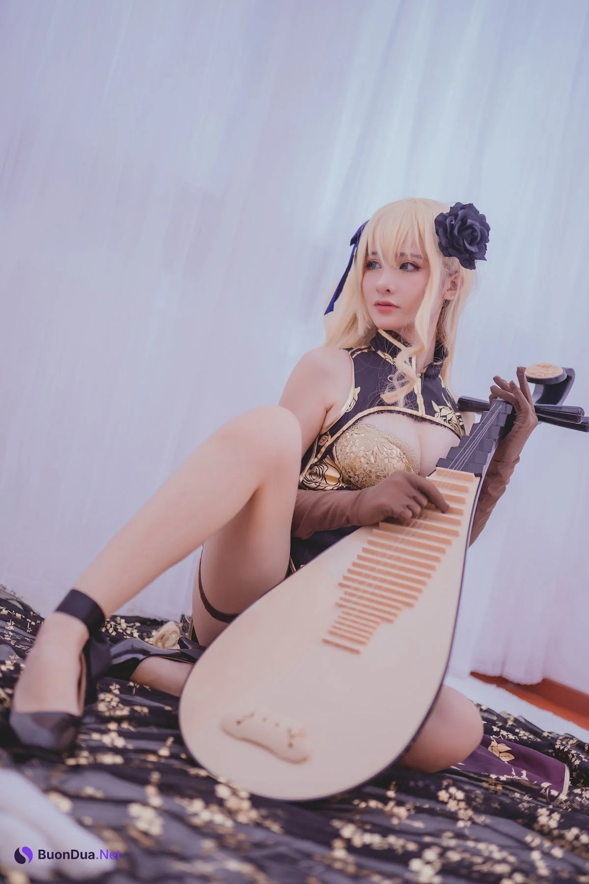 Coser@前羽_rr – 幻想 金莲 - 照片 11