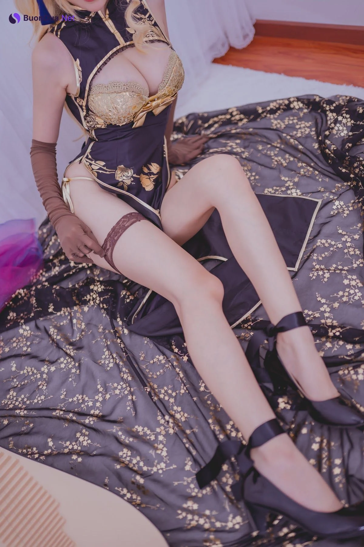 Coser@前羽_rr – 幻想 金莲 - 照片 15