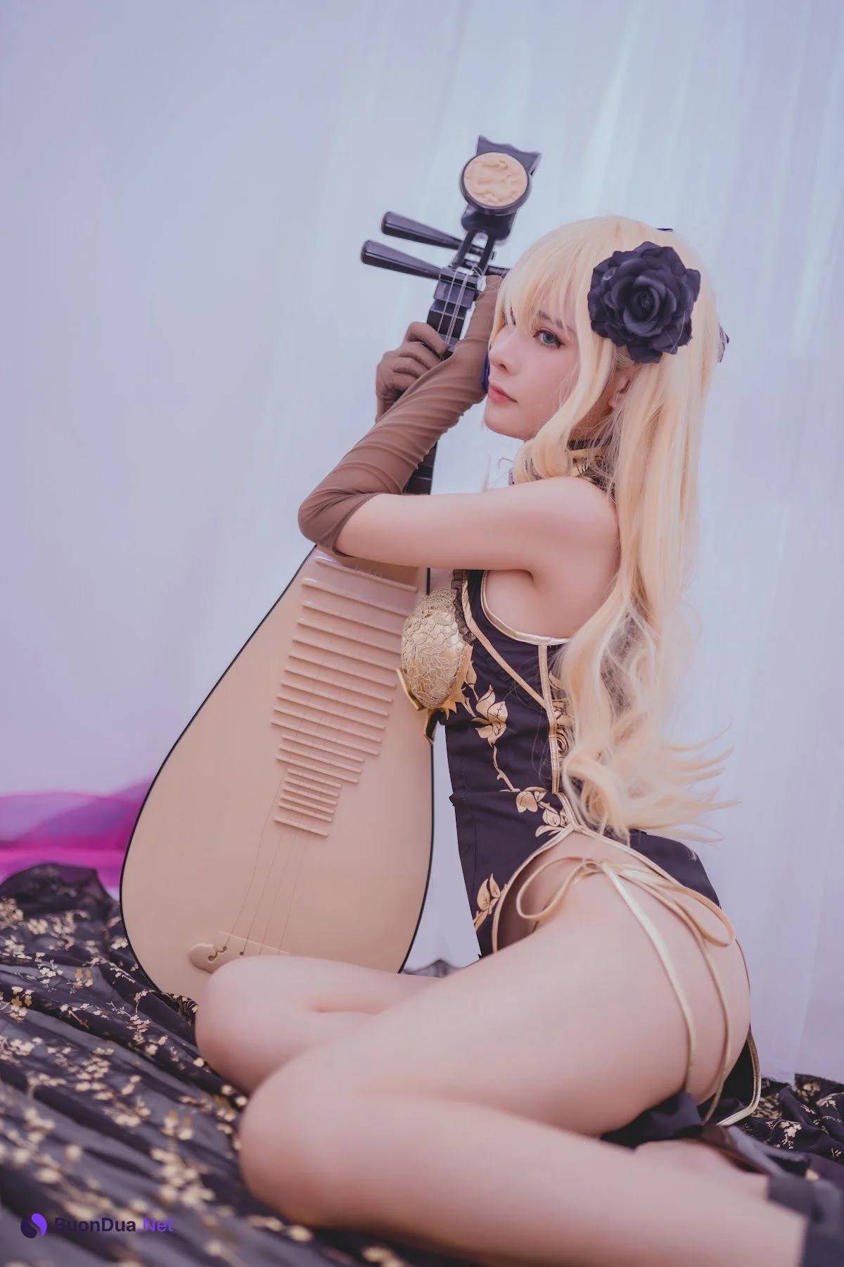 Coser@前羽_rr – 幻想 金莲 - 照片 9