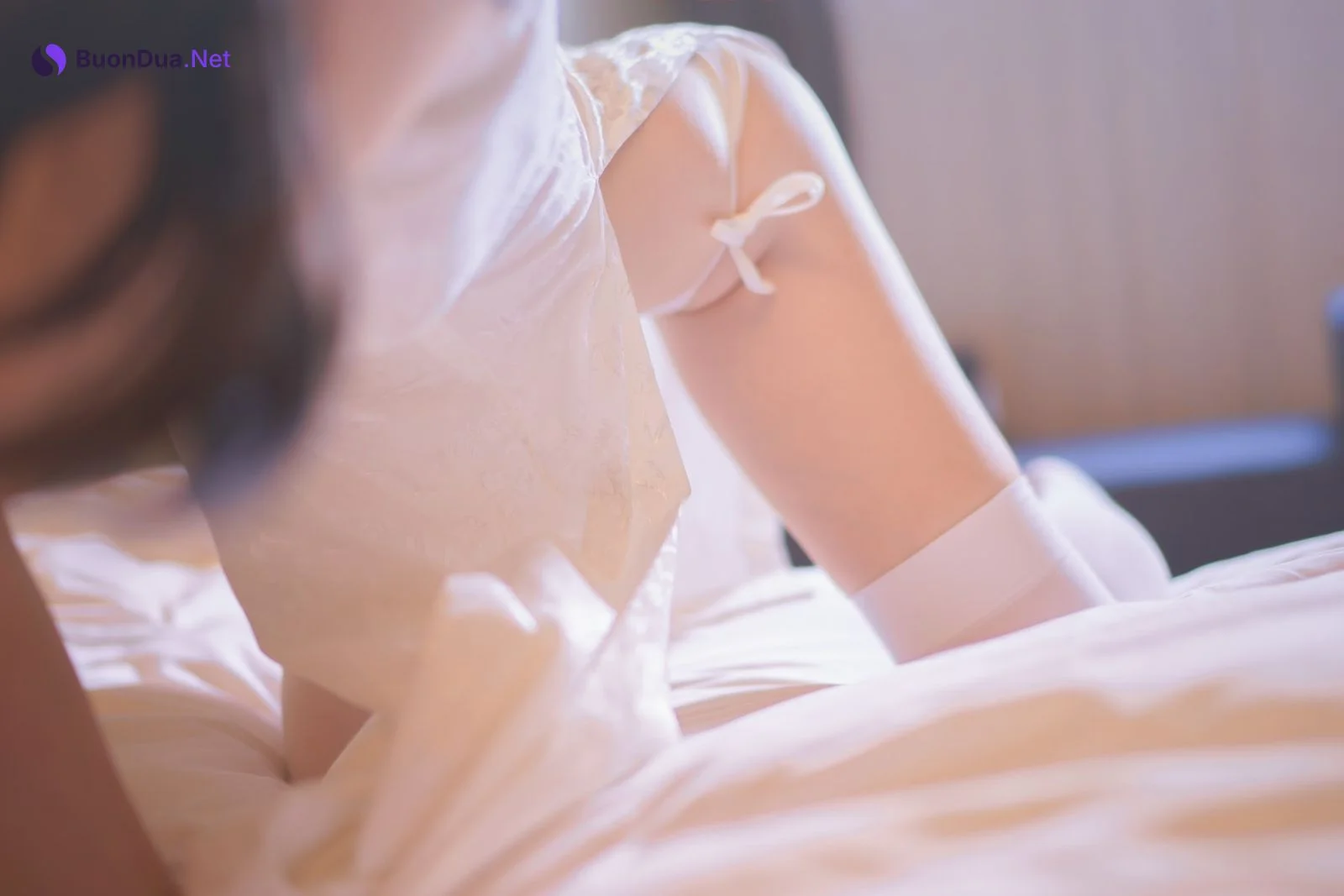 Coser@前羽_rr – 白丝旗袍 - 照片 17