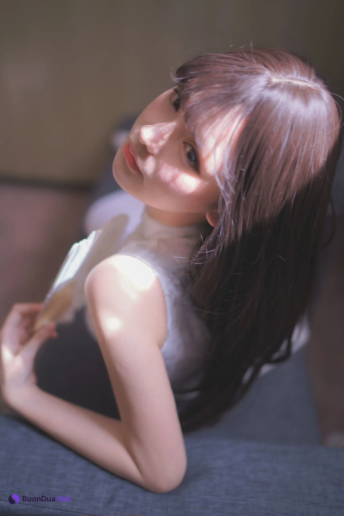 Coser@前羽_rr – 白丝旗袍 - 照片 4
