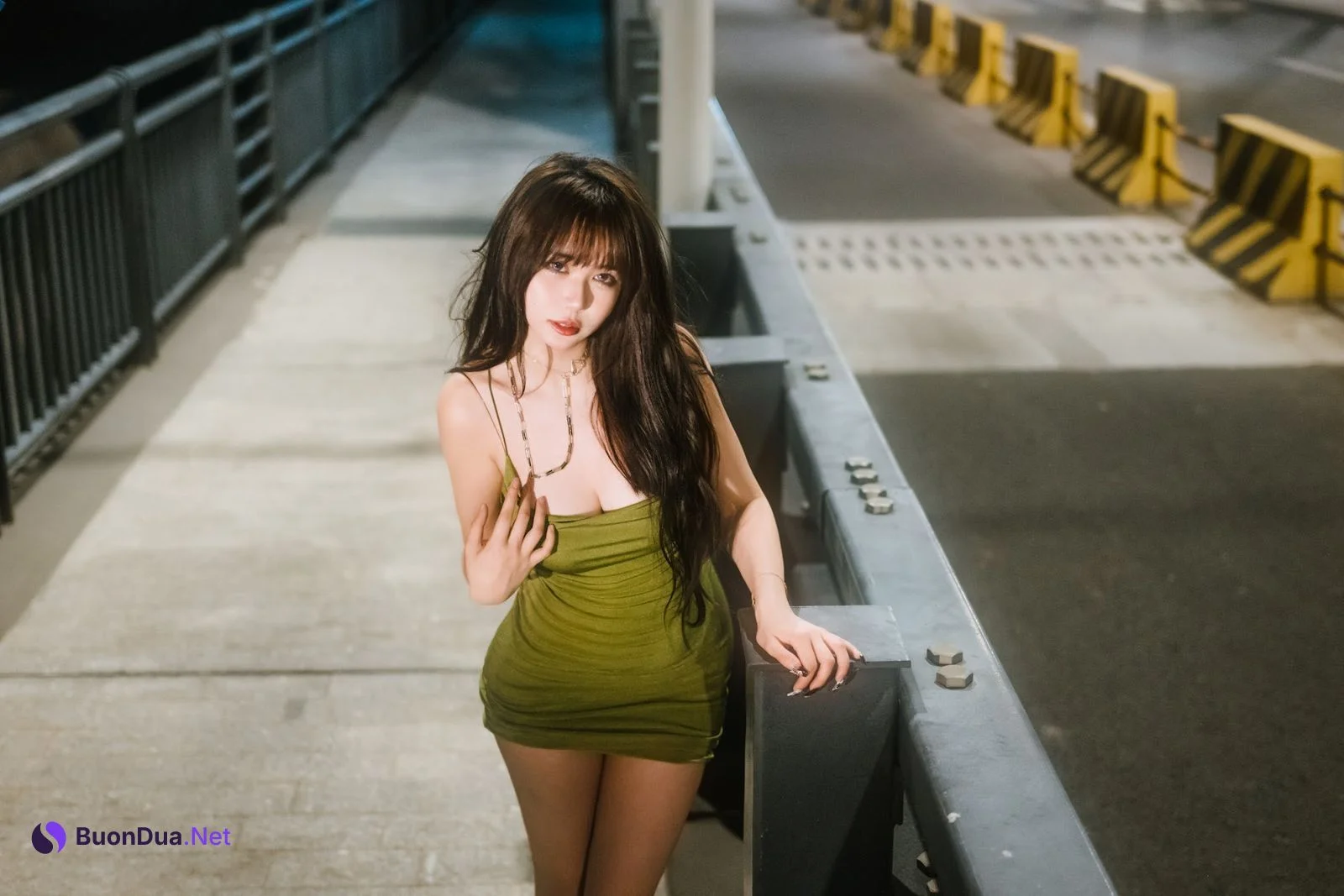 Coser@Tina很妖孽呀 – 绿色连衣裙 - รูปภาพ 10