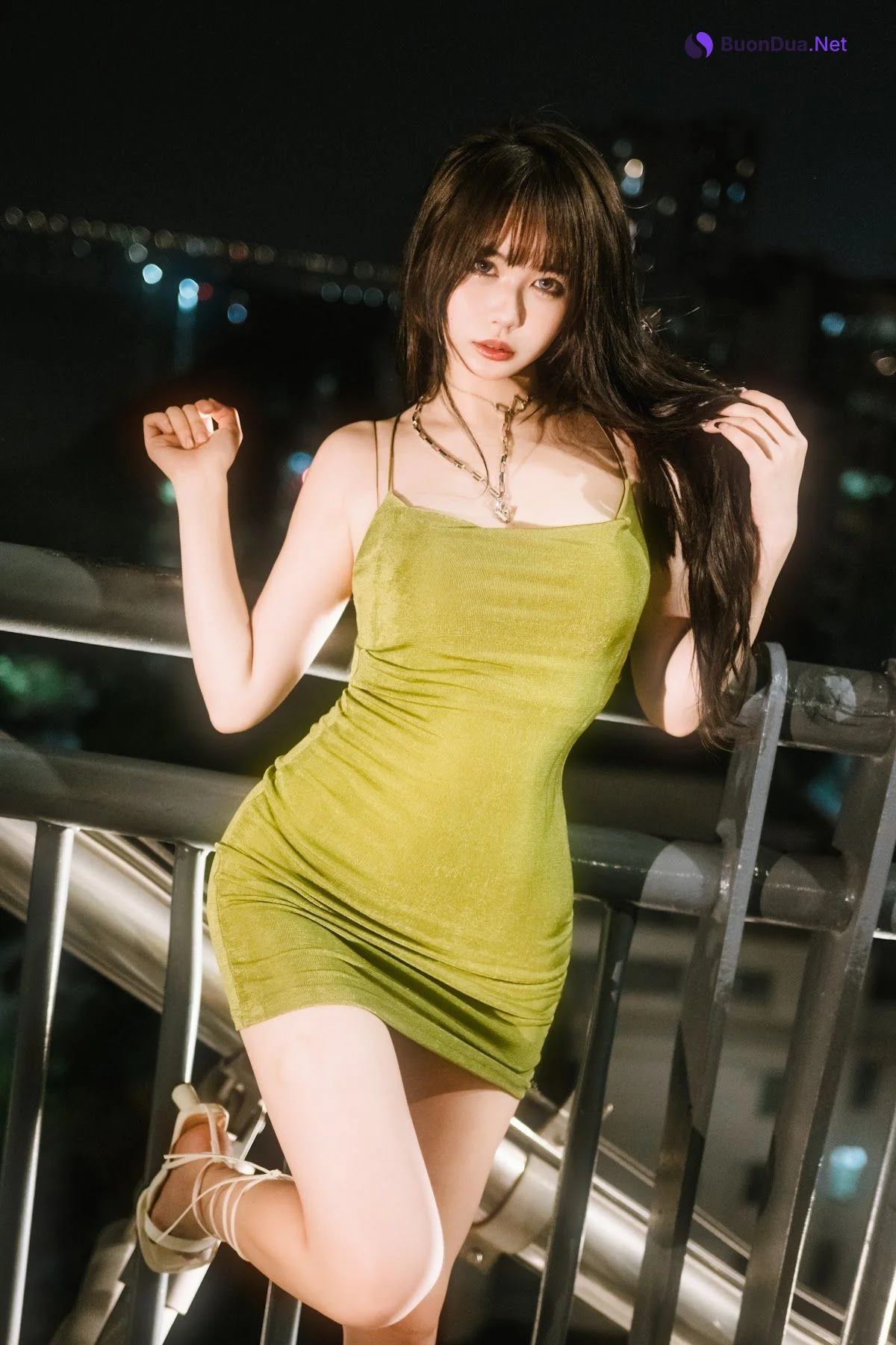 Coser@Tina很妖孽呀 – 绿色连衣裙 - รูปภาพ 9
