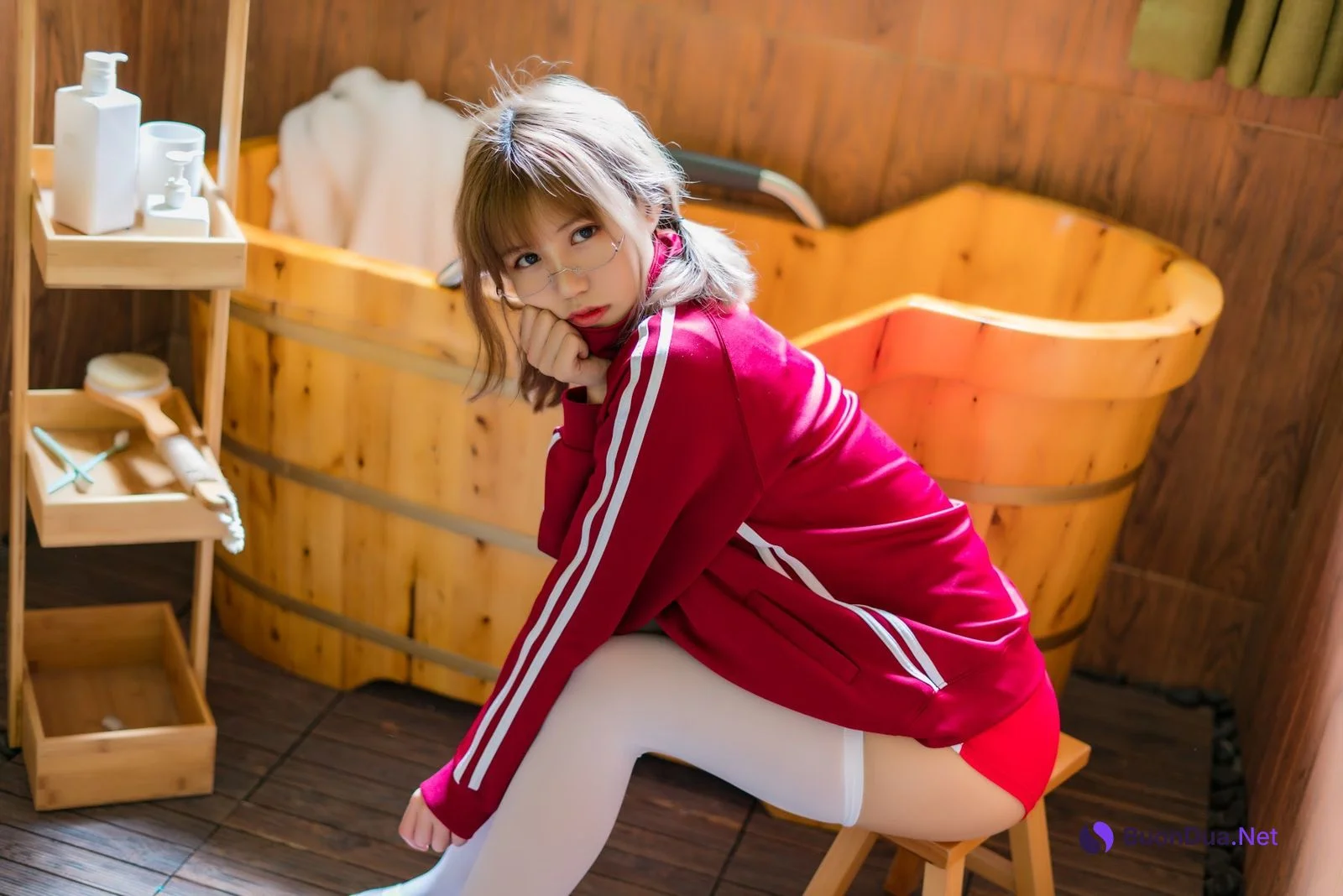 Coser@小仓千代w No.005 红色体操服 - Photo 2