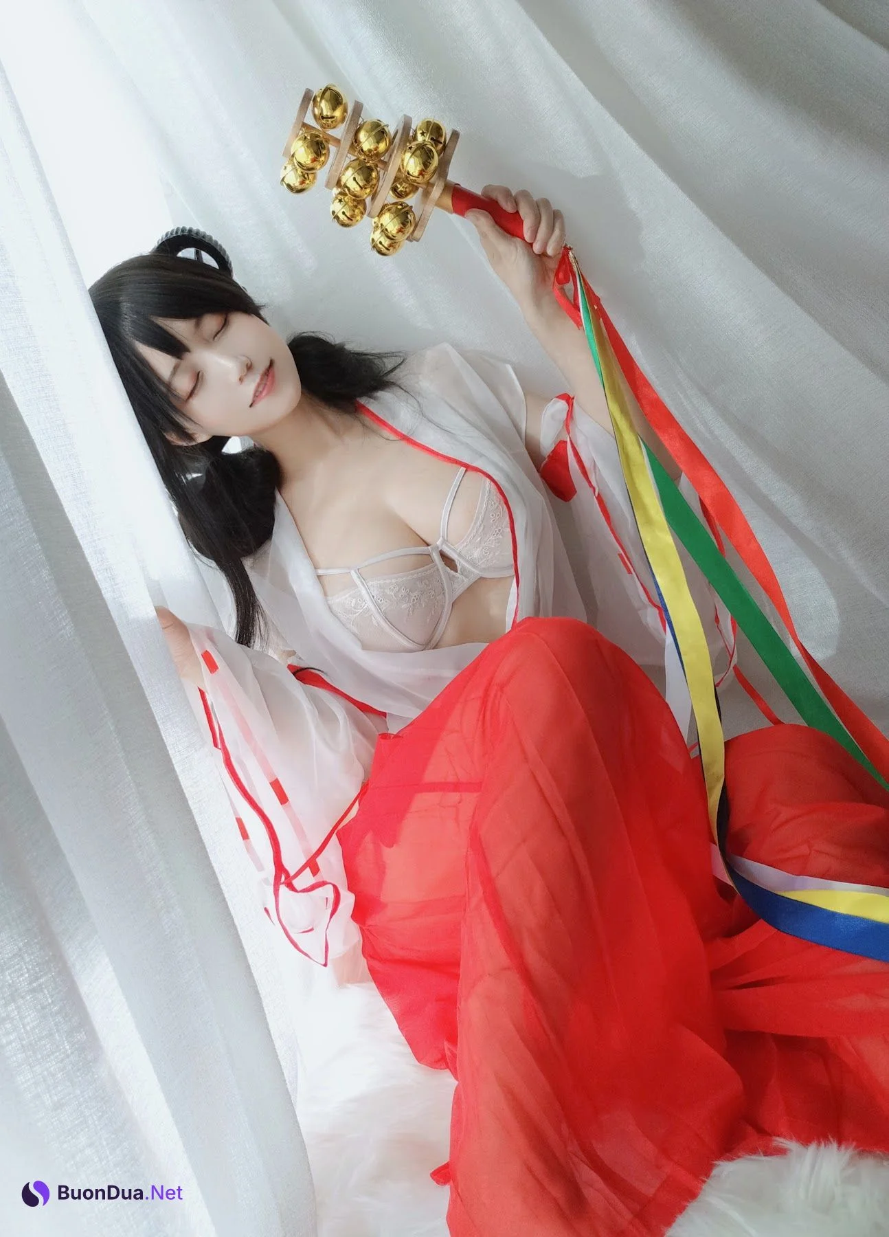 Coser@小仓千代w No.008 有点不对劲的巫女 - Photo 11