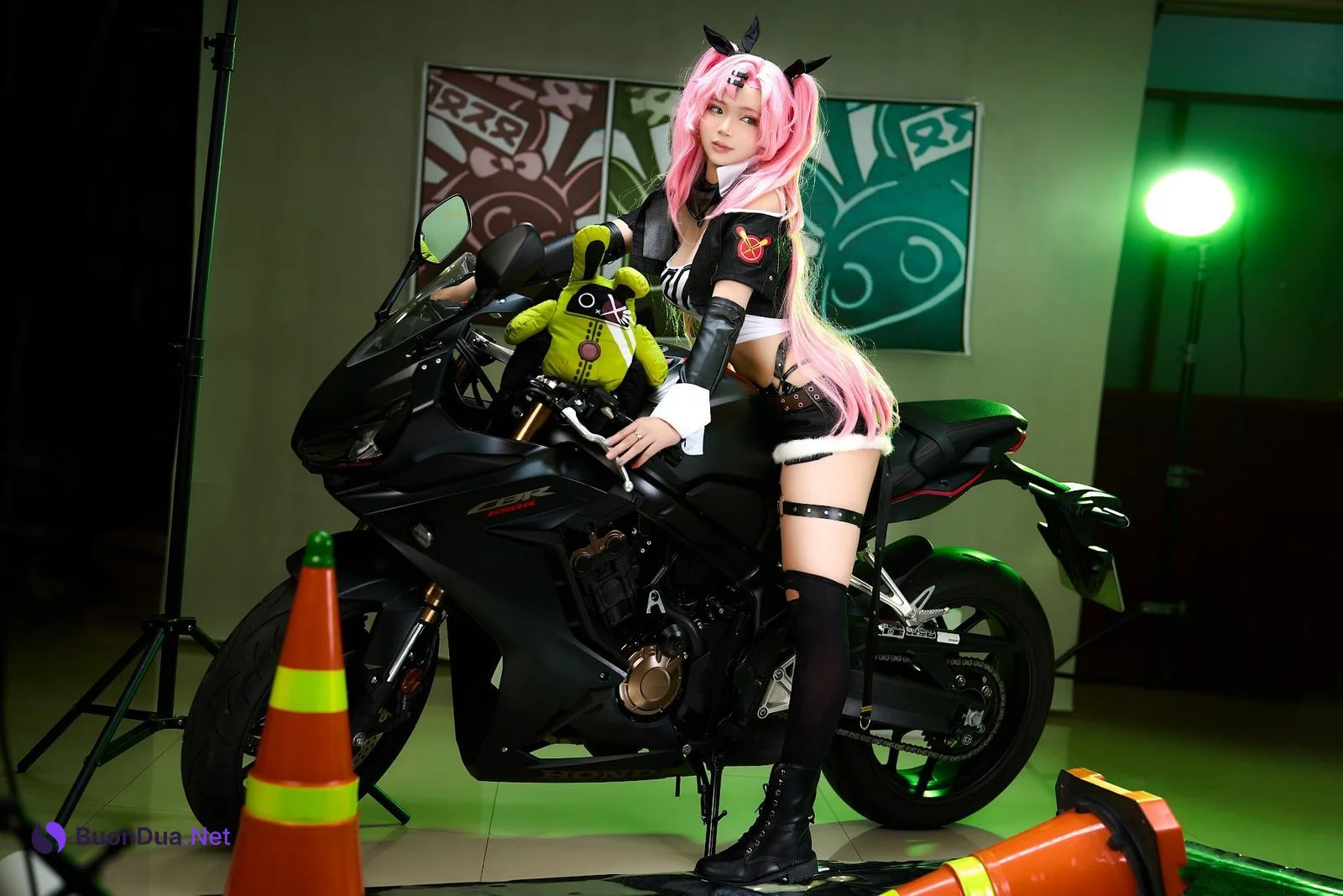 Coser@ZinieQ – Nicole (Zenless Zone Zero) - Photo 13