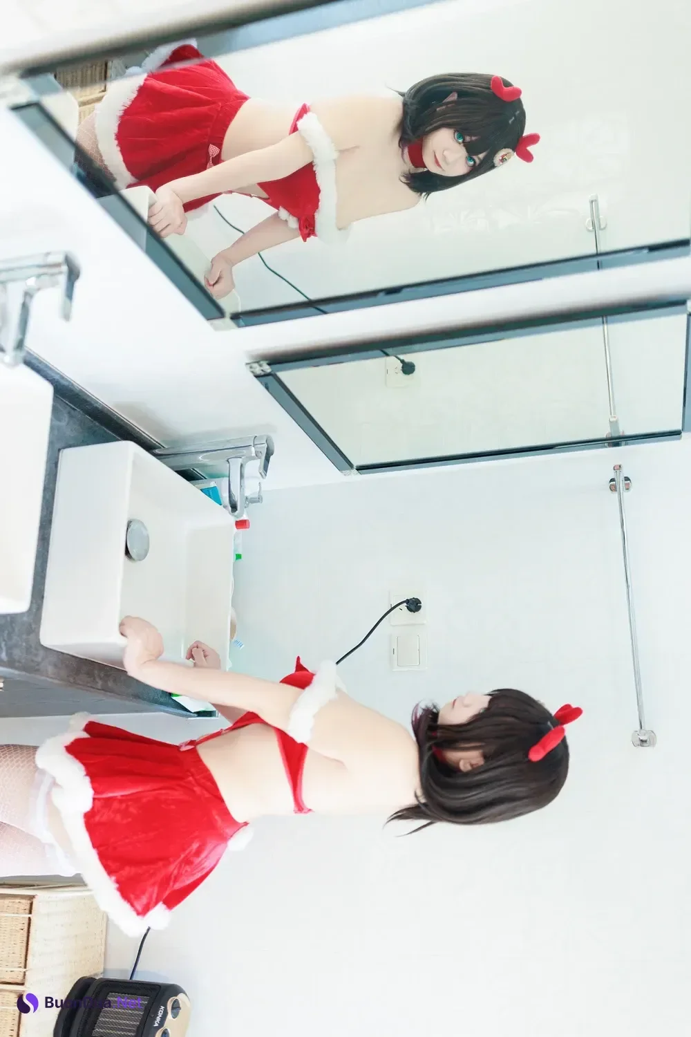 Cosplay 阿雪雪 – 圣诞居家 - Photo 17