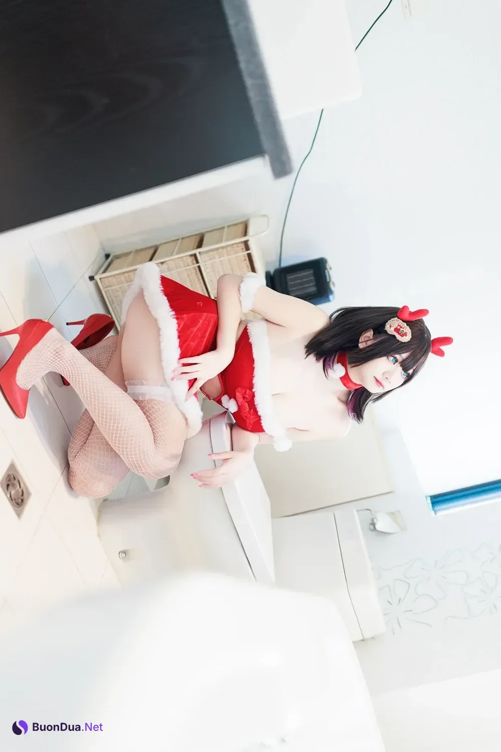 Cosplay 阿雪雪 – 圣诞居家 - Photo 5