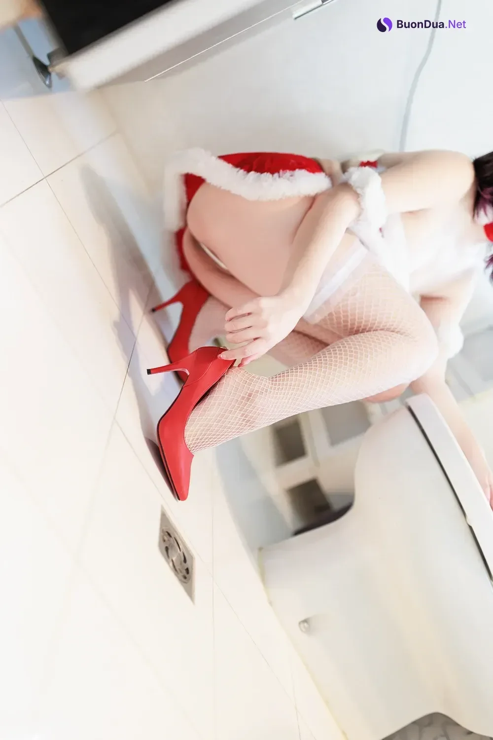 Cosplay 阿雪雪 – 圣诞居家 - Photo 6