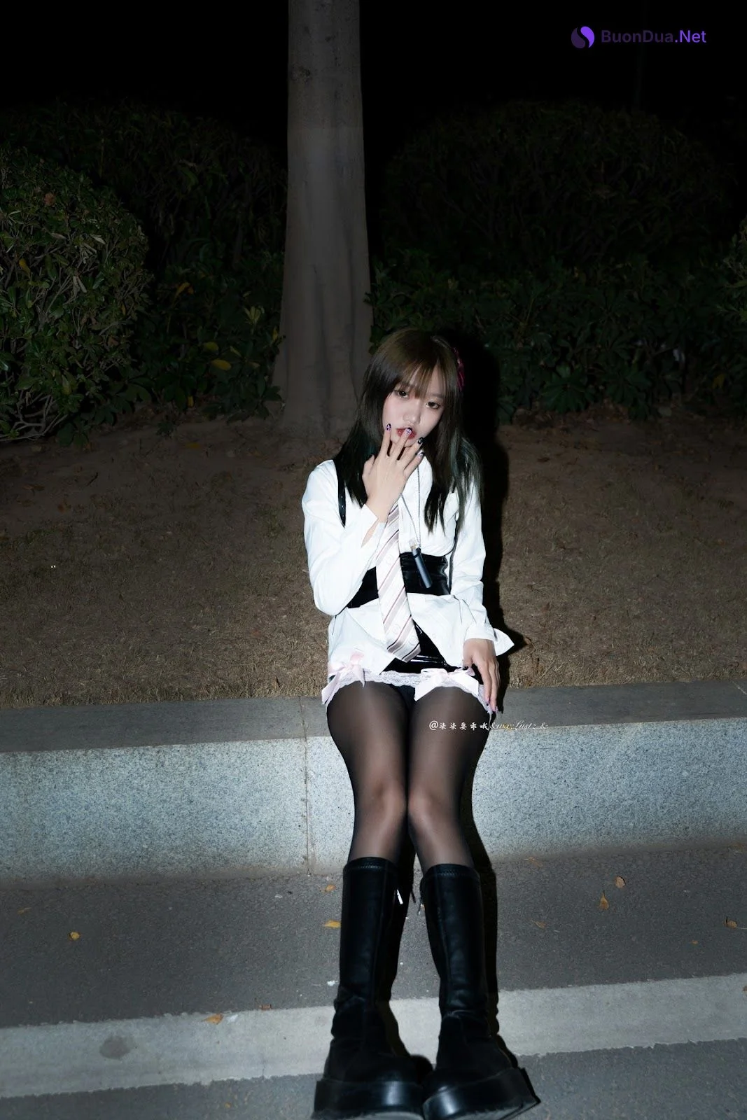 Cosplay 柒柒要乖哦 车内1 - Photo 16