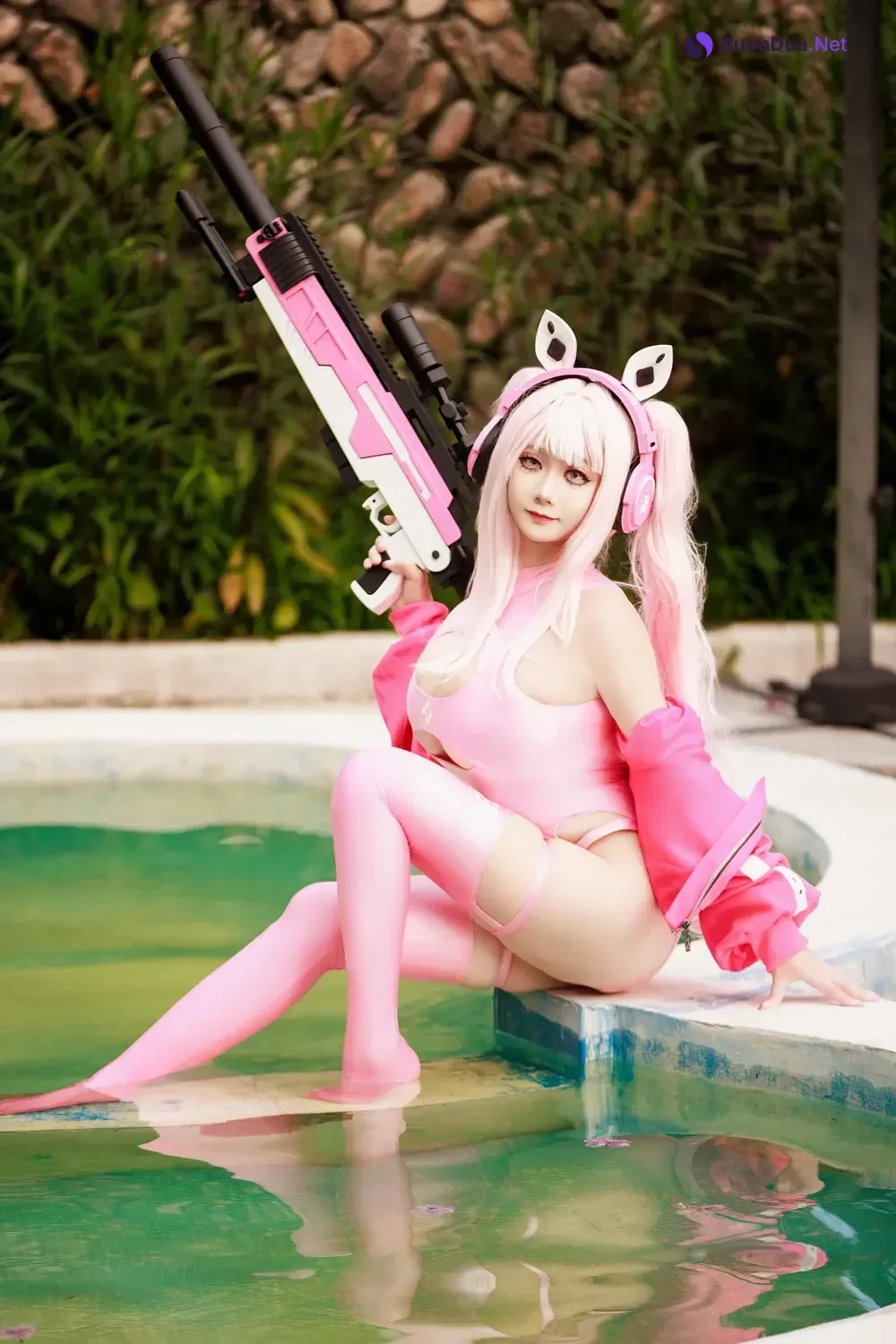 Cosplay 阿雪雪 – 爱丽丝泳装 - Photo 2