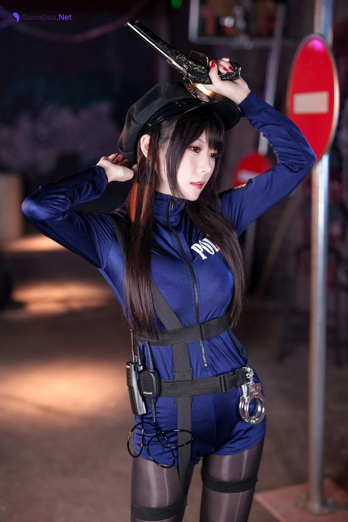 Cosplay 香草喵露露 女警 - Photo 2