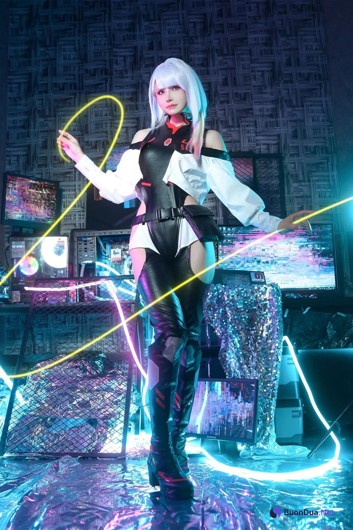 Cosplay 鹿八岁 赛博朋克：边缘行者 露西 - Photo 9